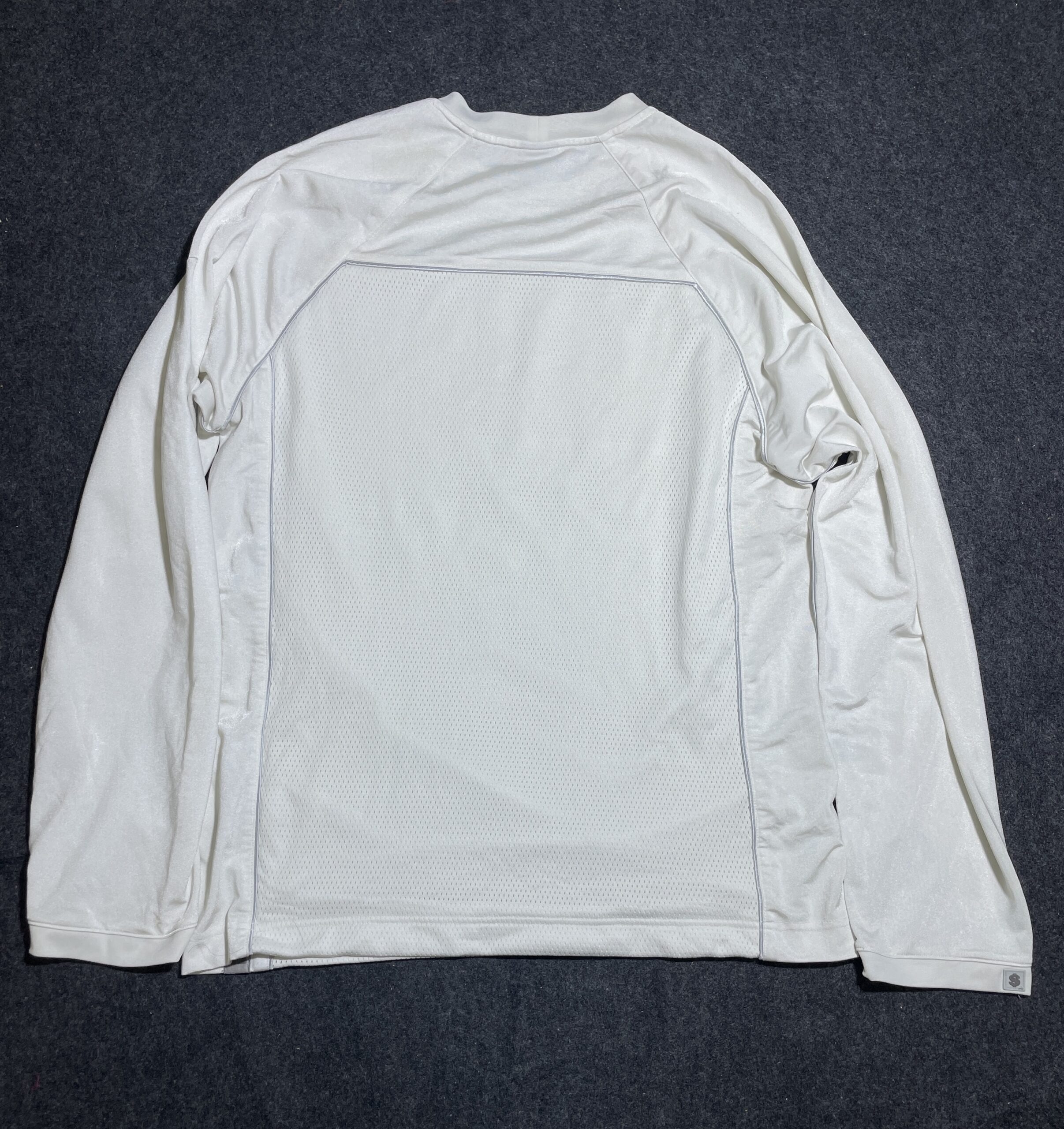 Nike Vintage Dri-FIT Long Sleeve Performance T-Shirt White XL