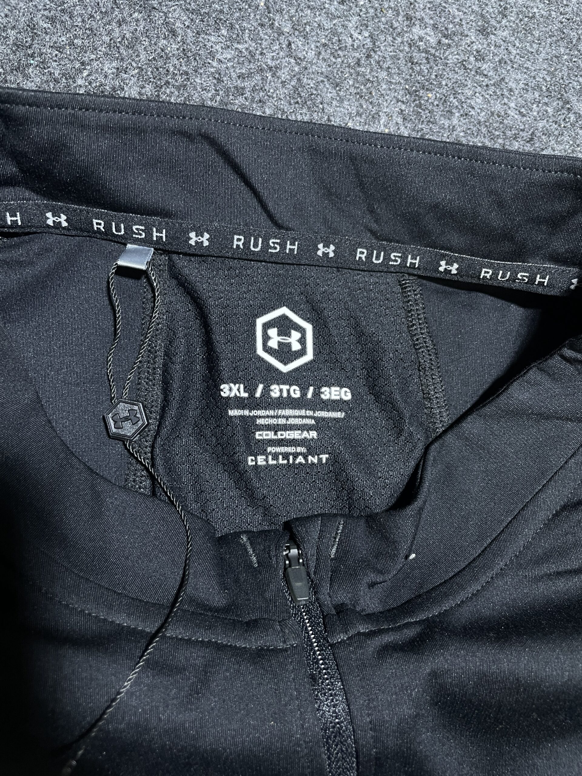 Under Armour RUSH performance top ColdGear Celliant Tshirt Black XL