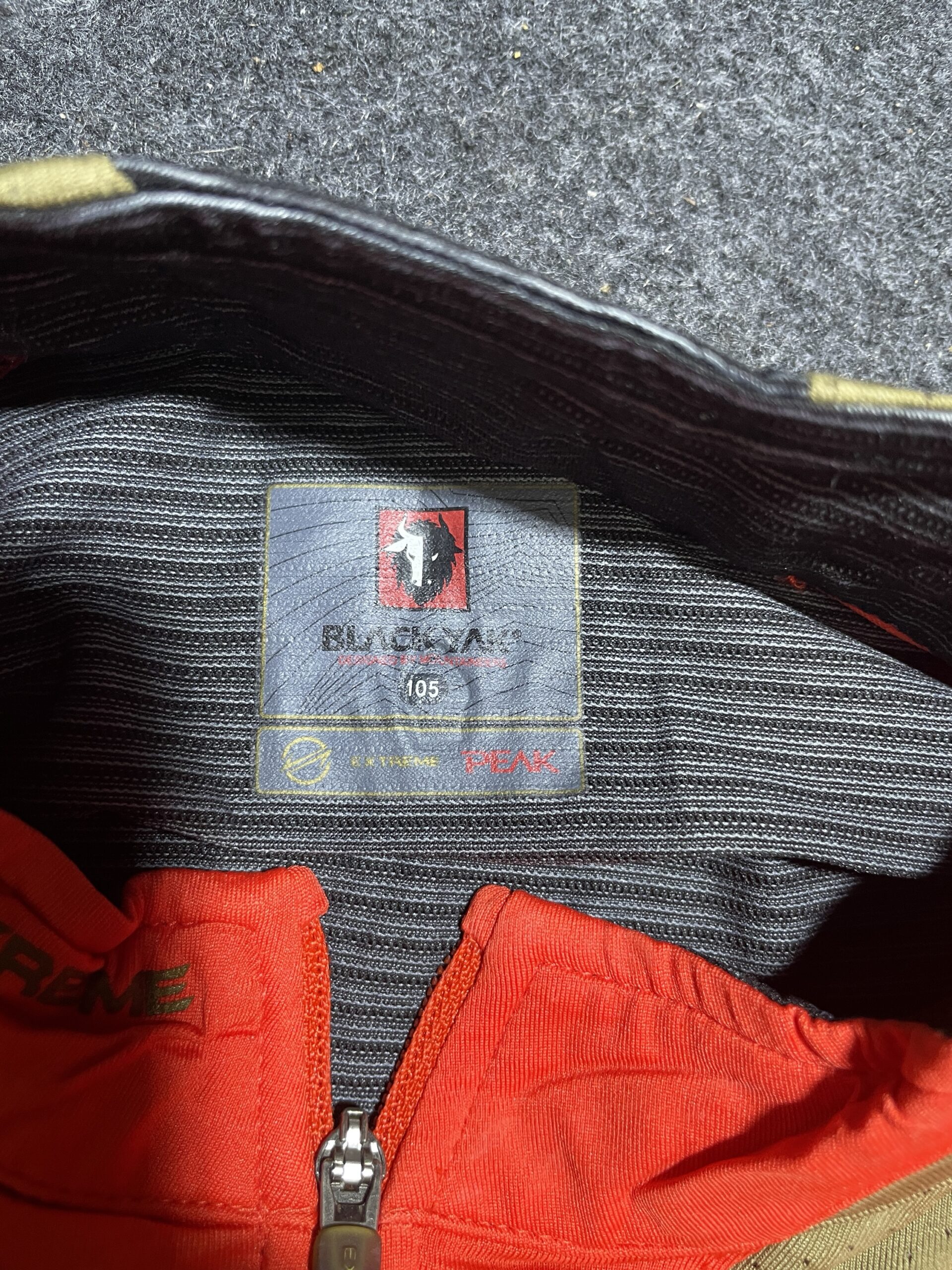 Black Yak Extreme Peak Compression Tshirt Orange M