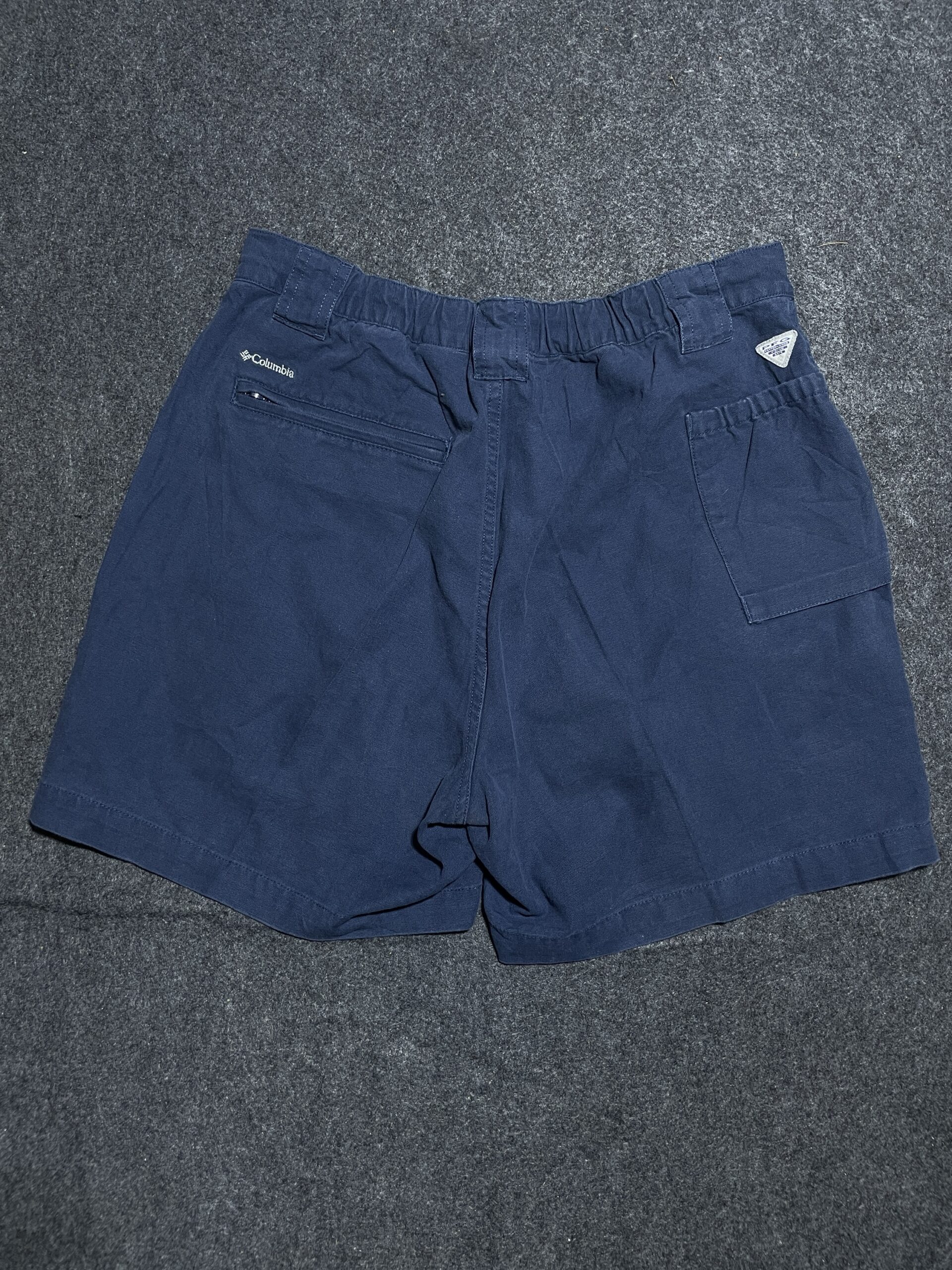 Columbia Omni Shade Denim Shorts Navy M