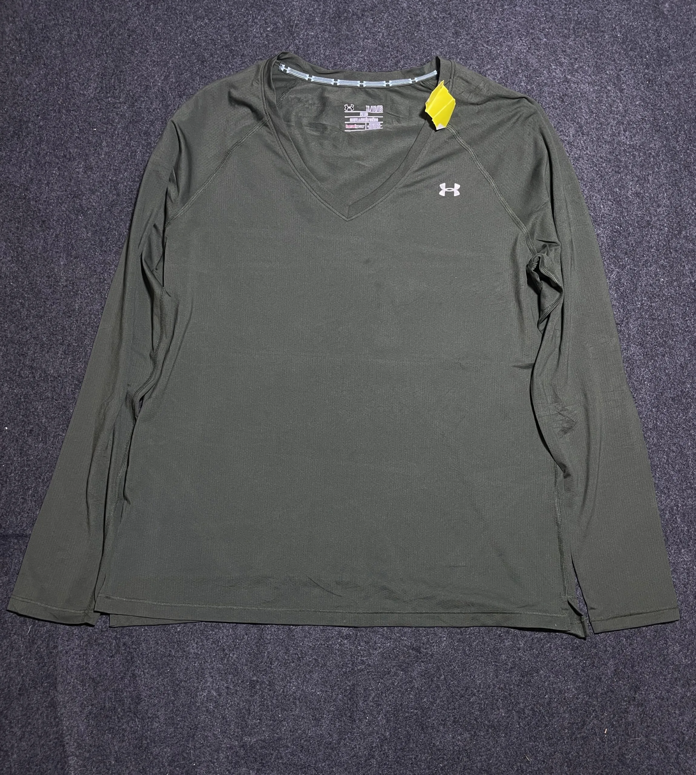 Under Armour Original Heatgear Vneck Tshirt Olive Green XL