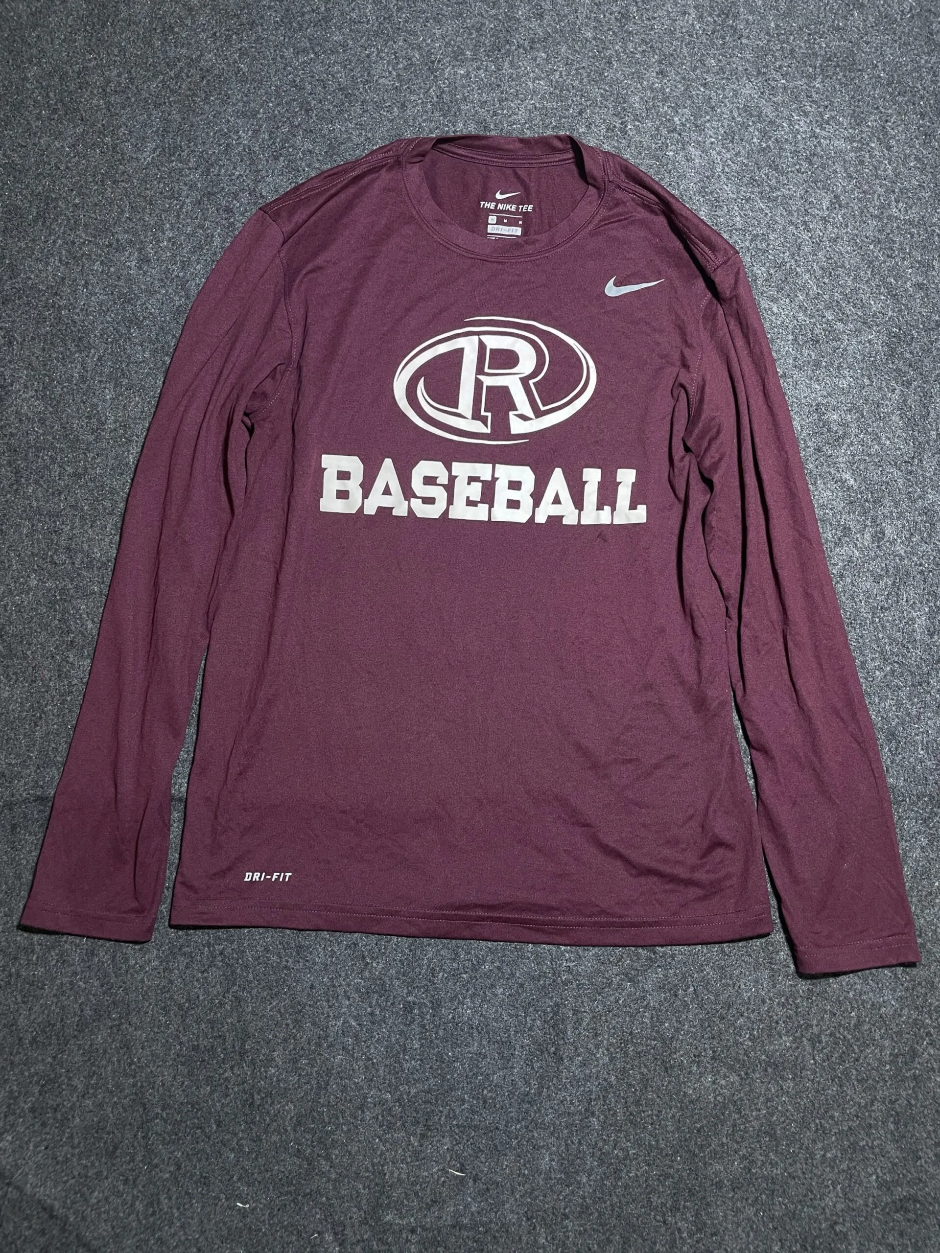 The Nike Tee Dri Fit Tshirt Brown M
