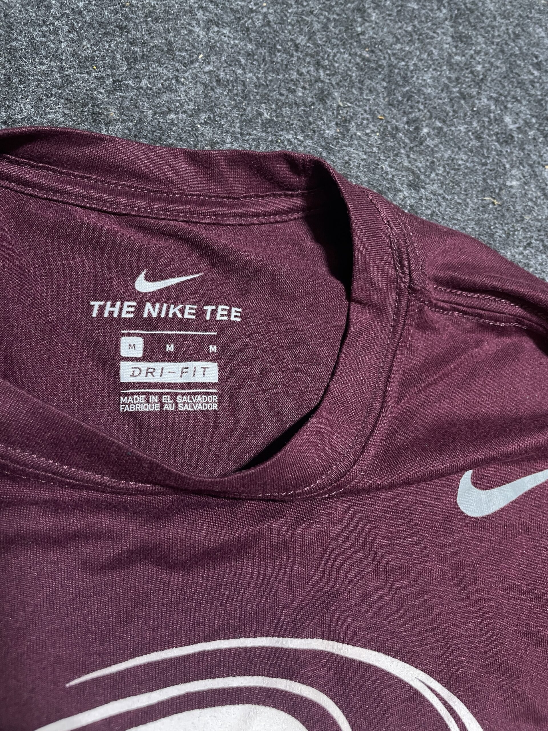The Nike Tee Dri Fit Tshirt Brown M
