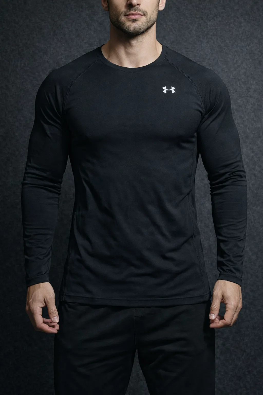 Under Armour Heatgear V Neck Tshirt Black S