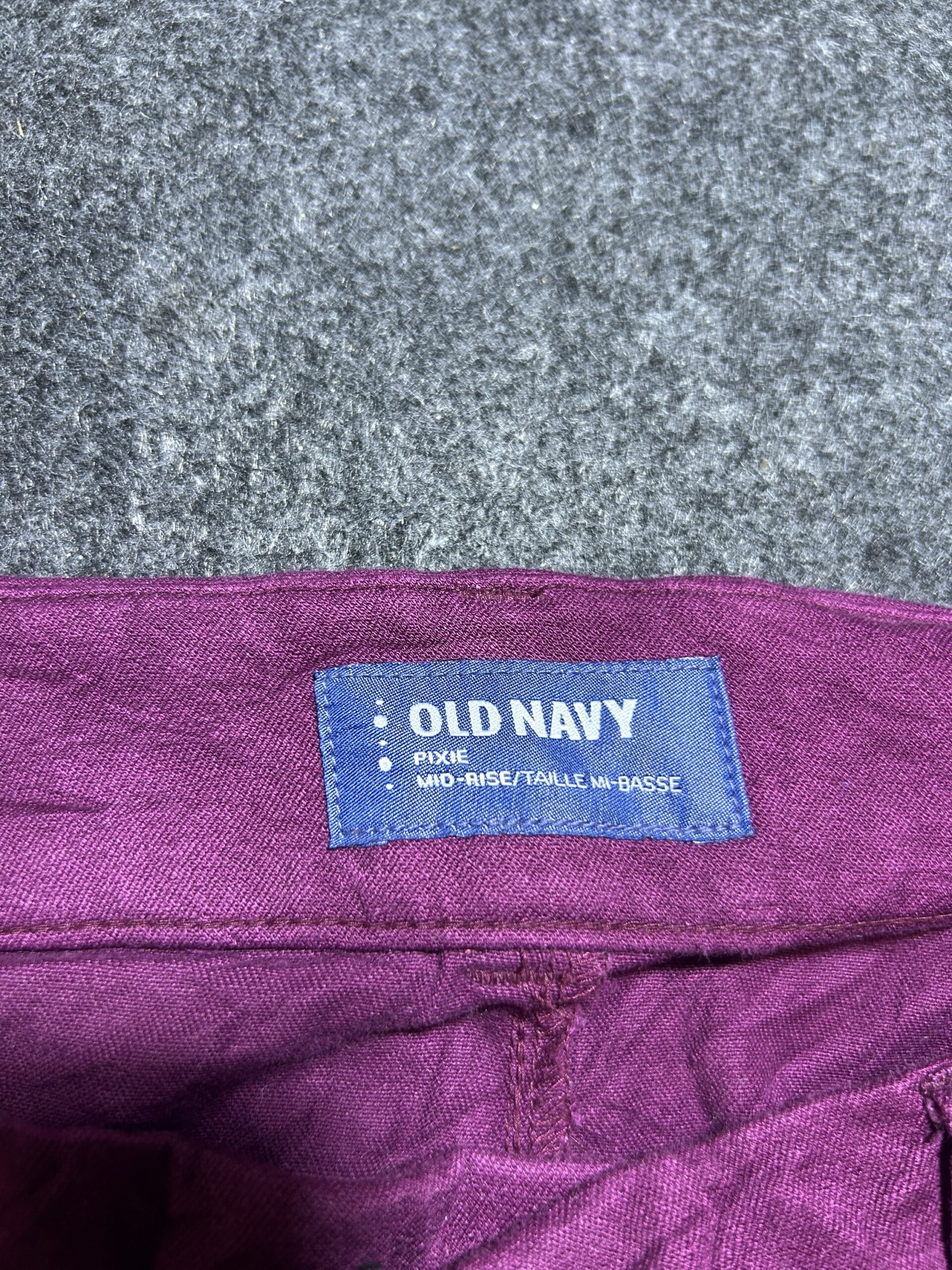 Old Navy Original Pixie Women’s Trouser Purple L