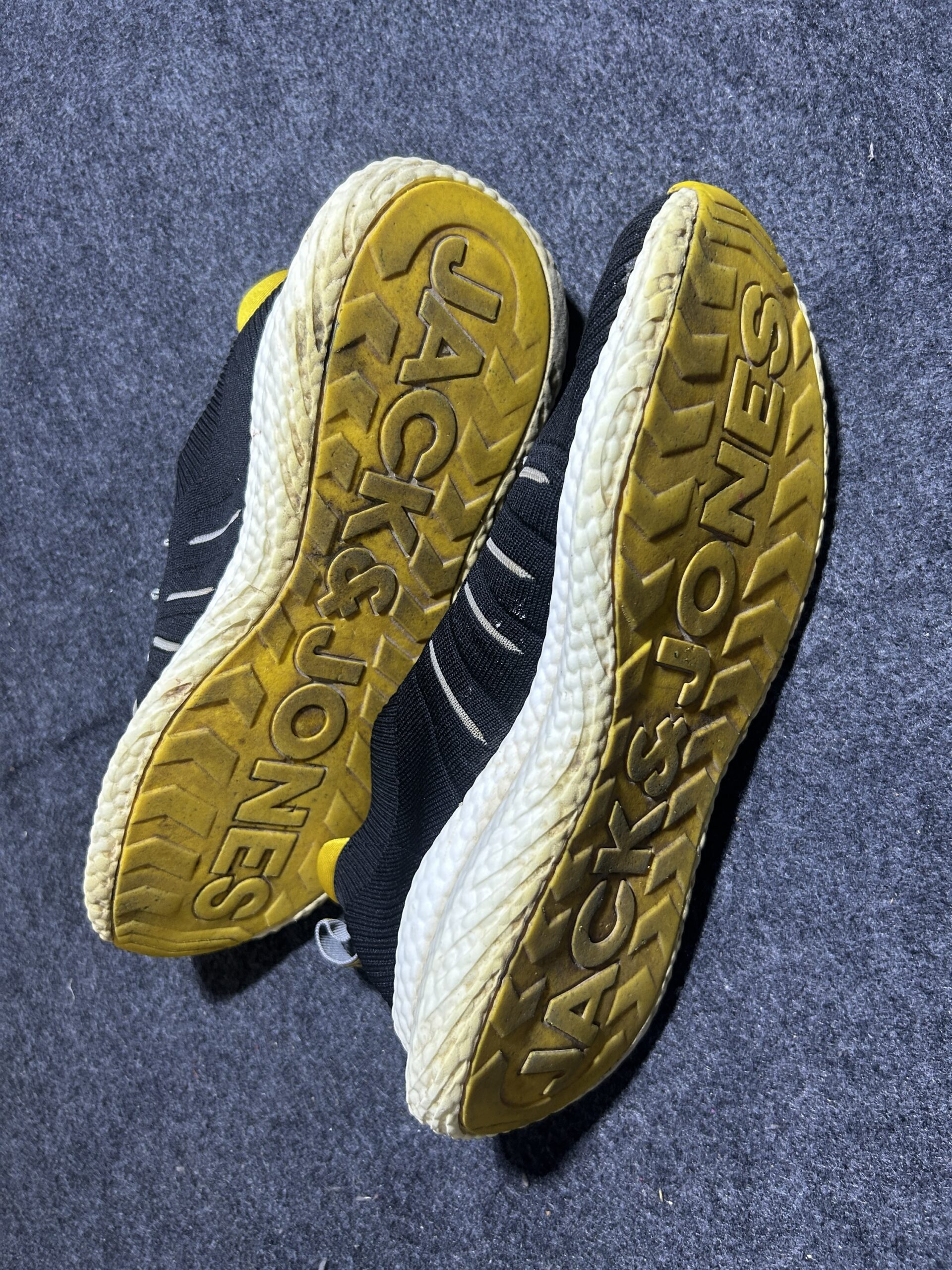 Jack & Jones Slip-On Knit Sneakers | Black & Yellow | Size UK 8 | Lightweight Comfort