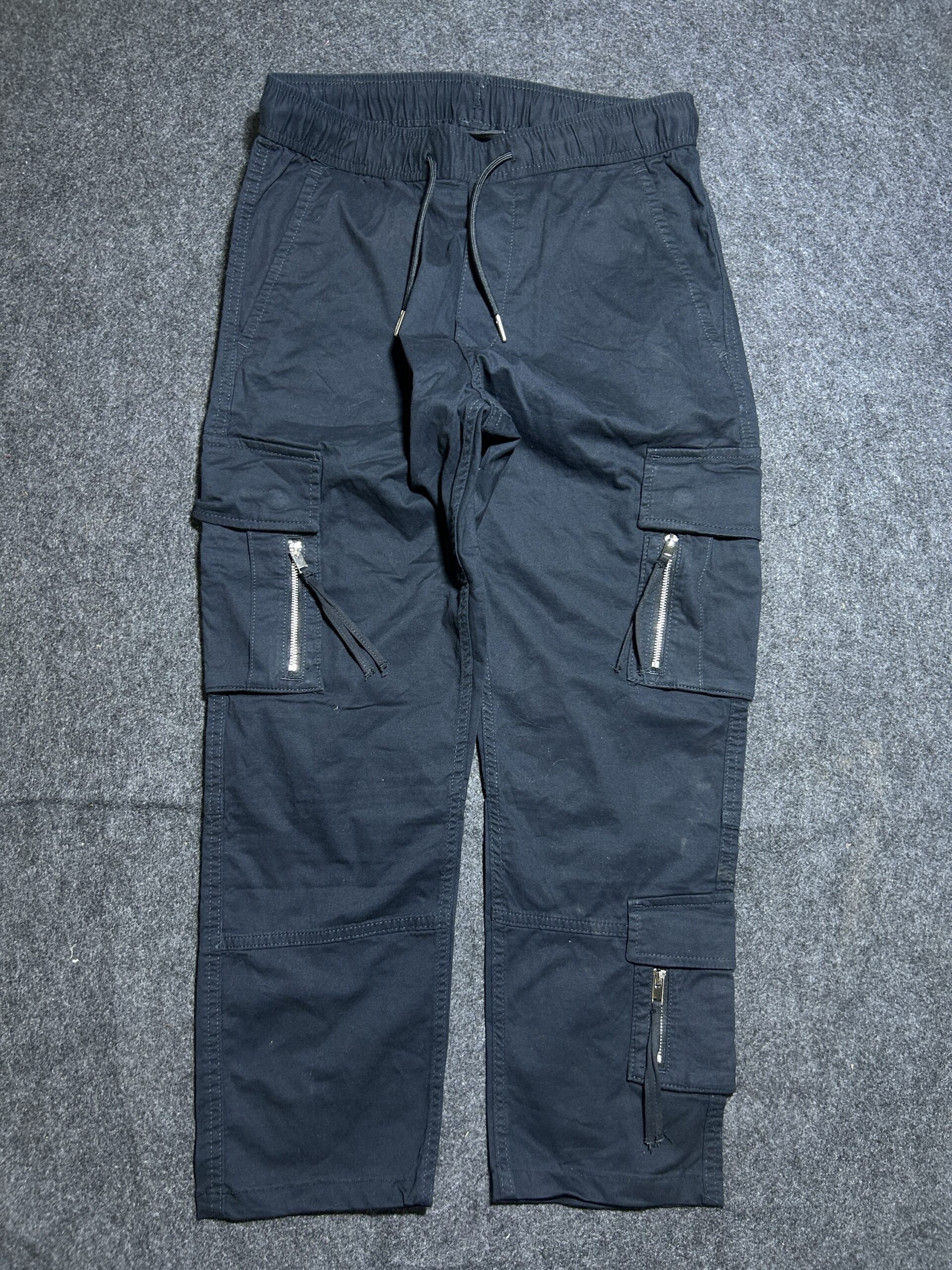 H&M Slim Fit Cargo Pants | Black | Utility Style | Stretch Fabric | Size XS 28