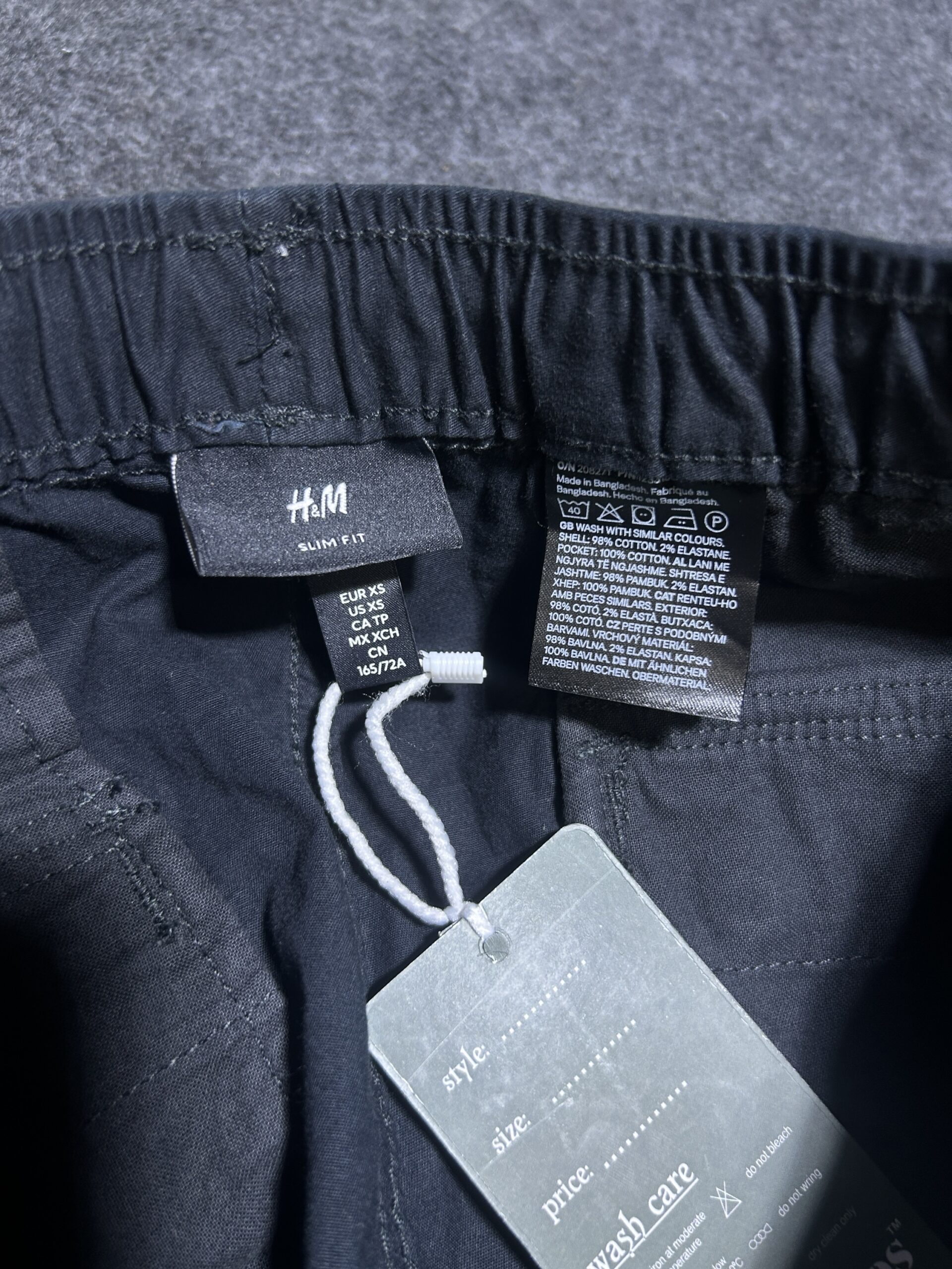 H&M Slim Fit Cargo Pants | Black | Utility Style | Stretch Fabric | Size XS 28