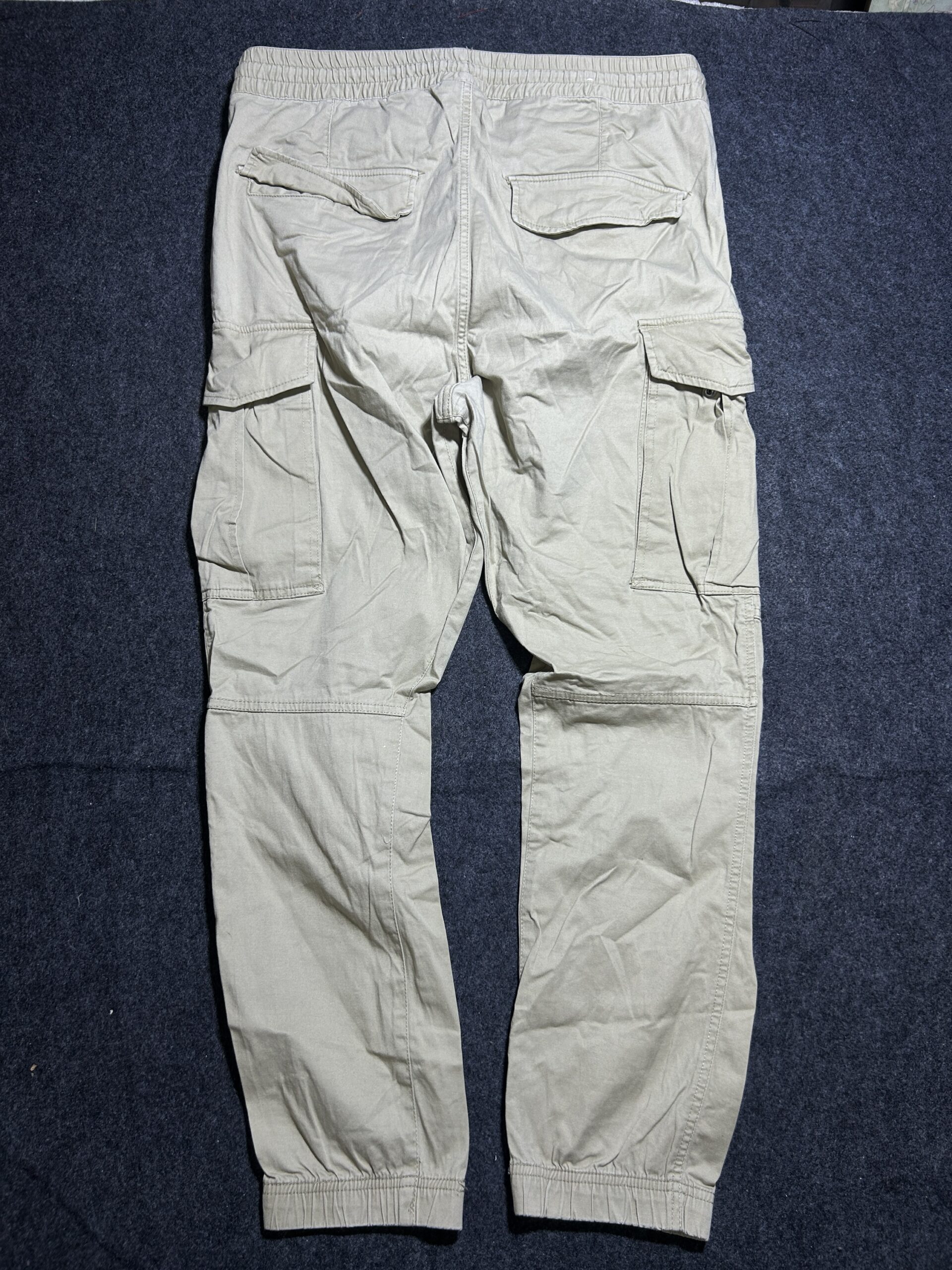 H&M Slim Fit Cargo Jogger Pants | Beige | Elastic Waist | Size 34 (M)