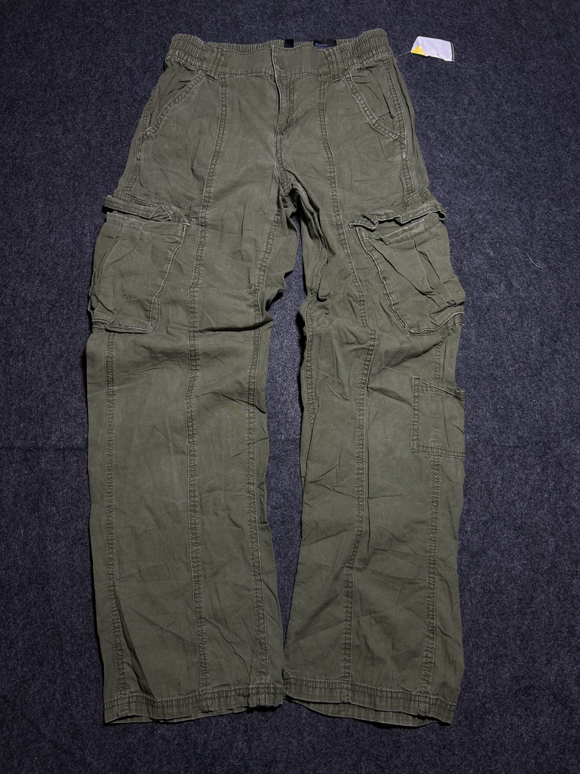 H&M Original Olive Green Cargo Pants – Multi Pocket Utility Fit (Waist 28-30 Stretch)