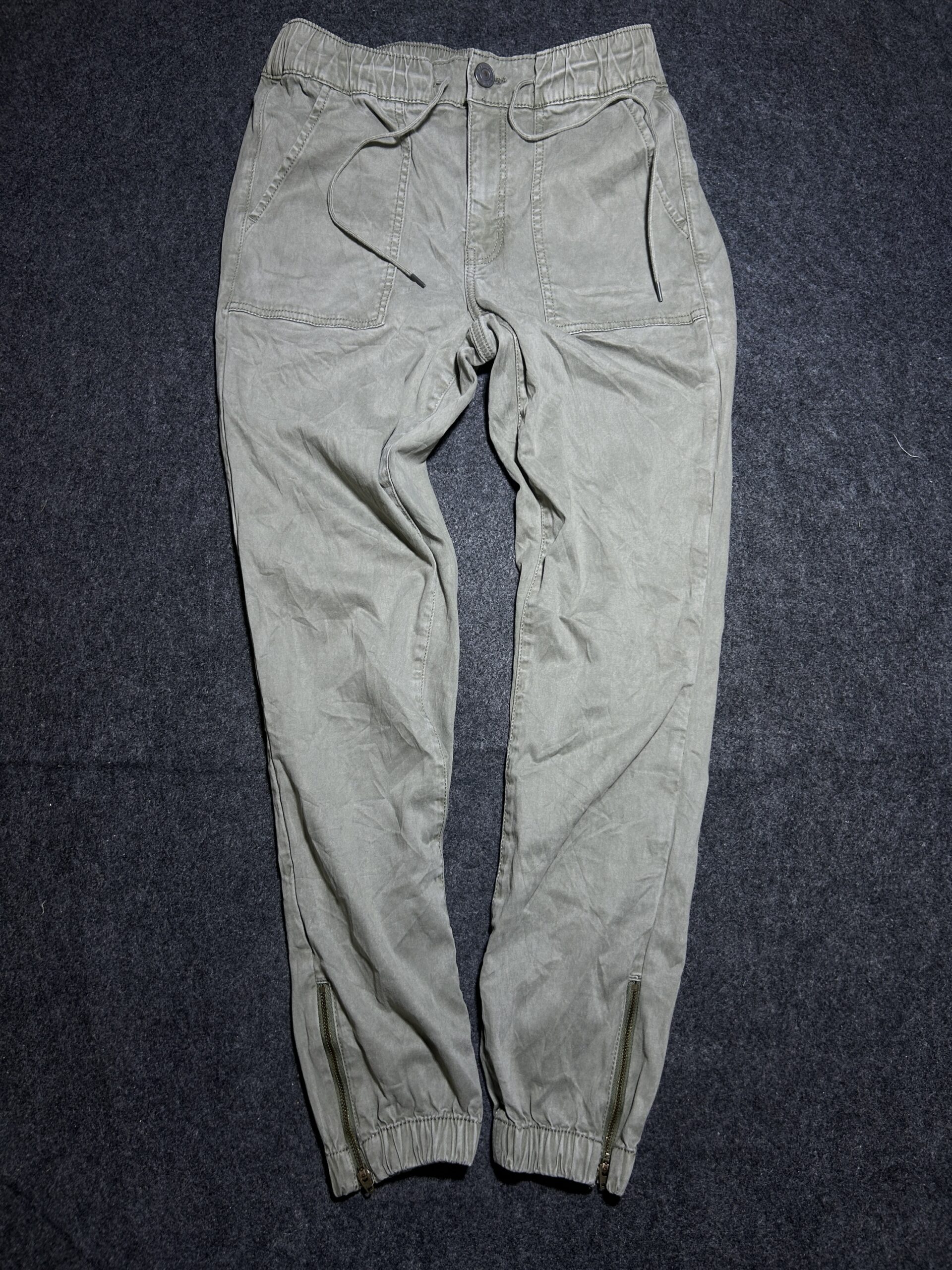 American Eagle Super Stretch Lite Olive Jogger Pants Waist 30