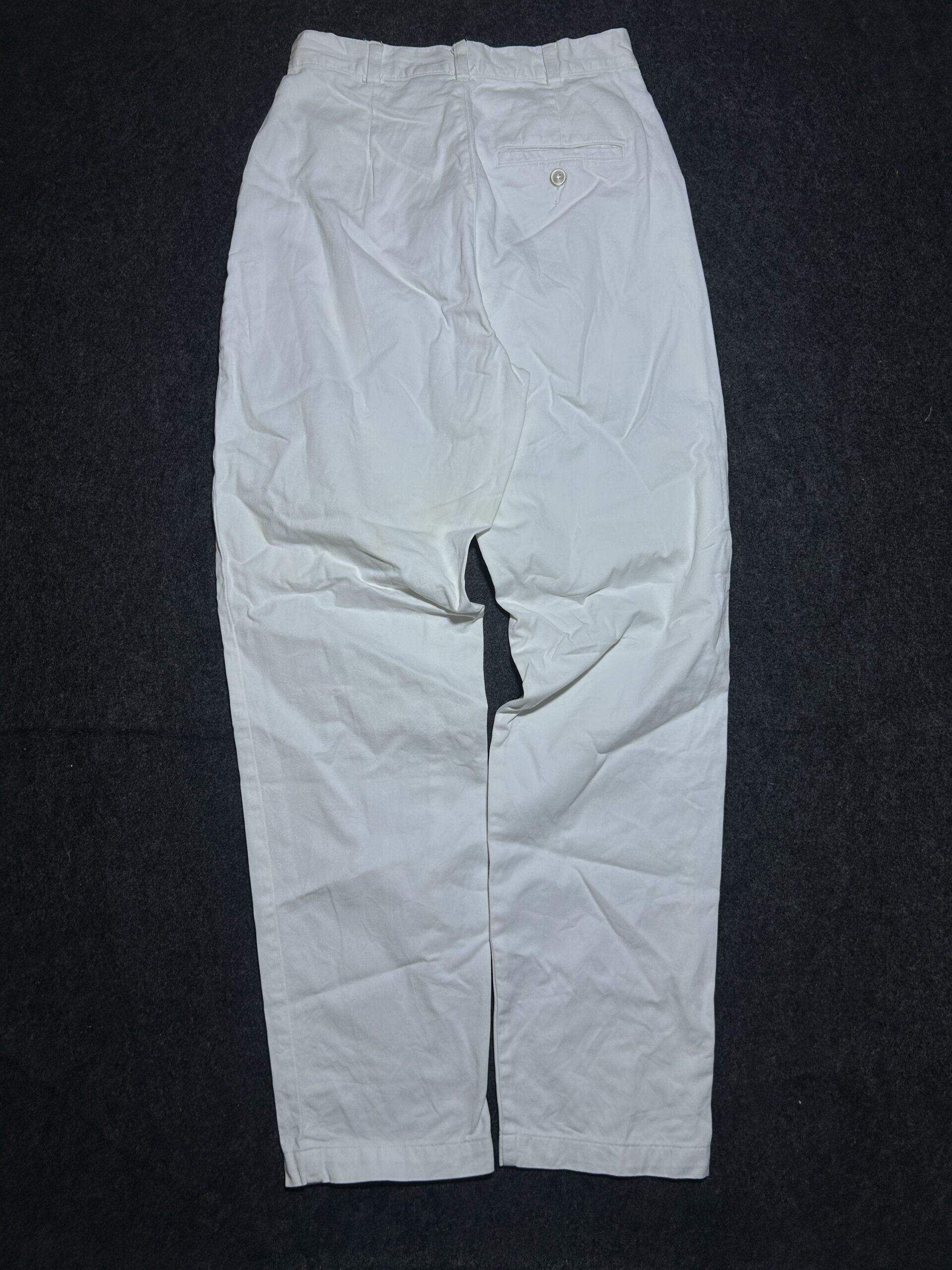 Dockers By Levis White Flat Front Khaki Pants | Classic Fit | Waist 26 | Unisex