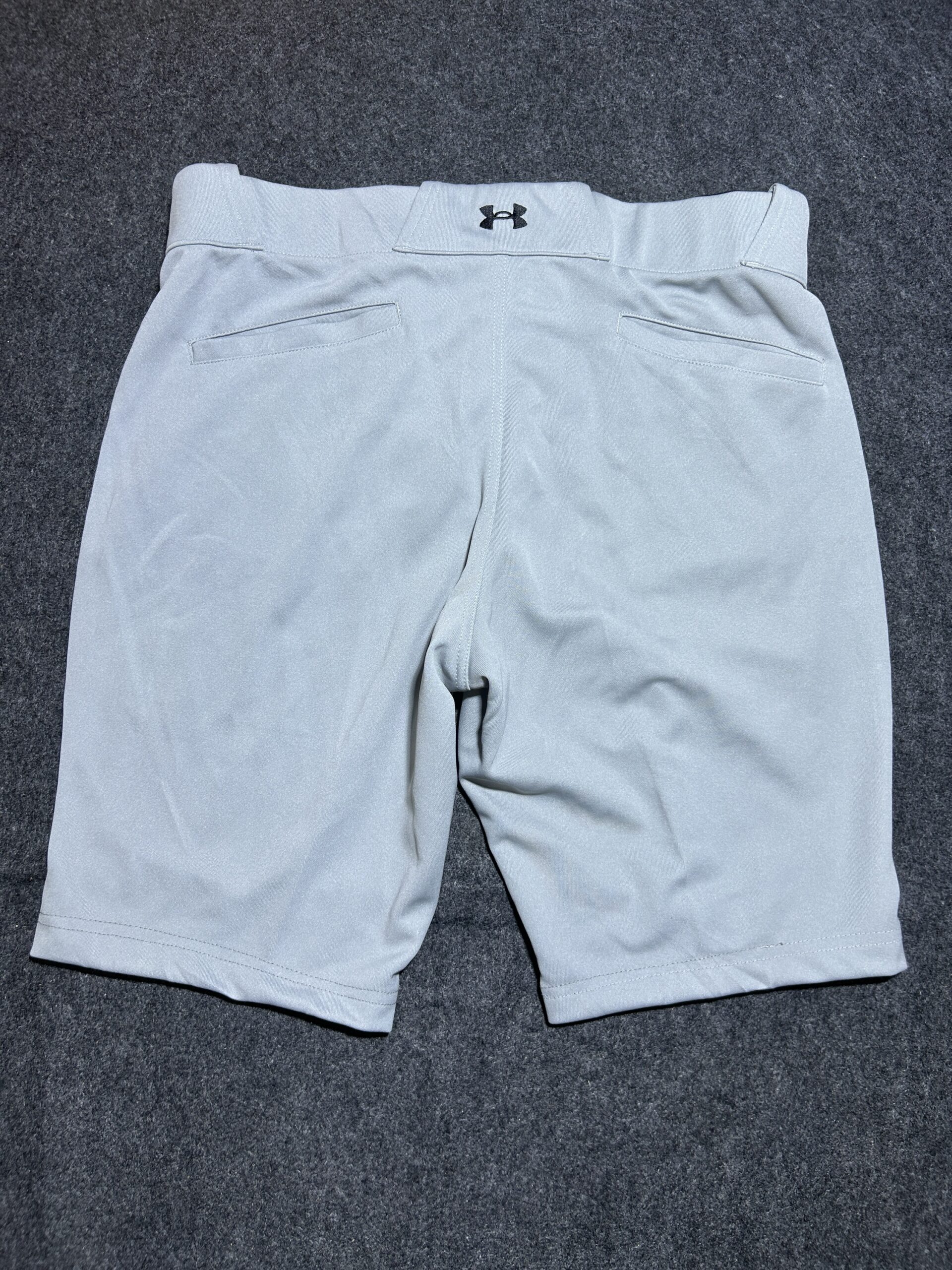 Under Armour Softball Training Shorts – Grey | XL | Premium Athletic Fit