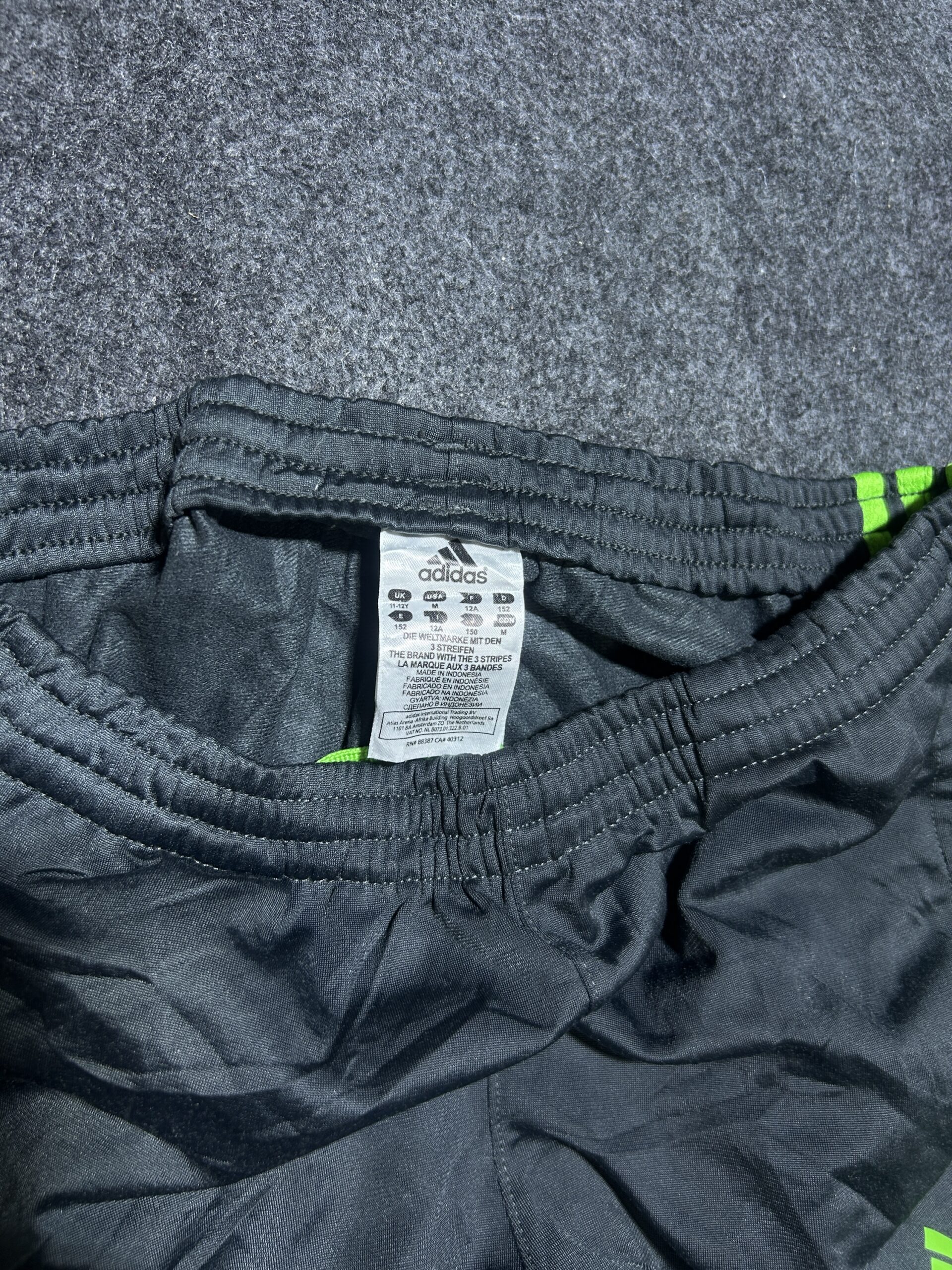 Adidas Original Training Shorts Dark Grey | 28 | Excellent Condition