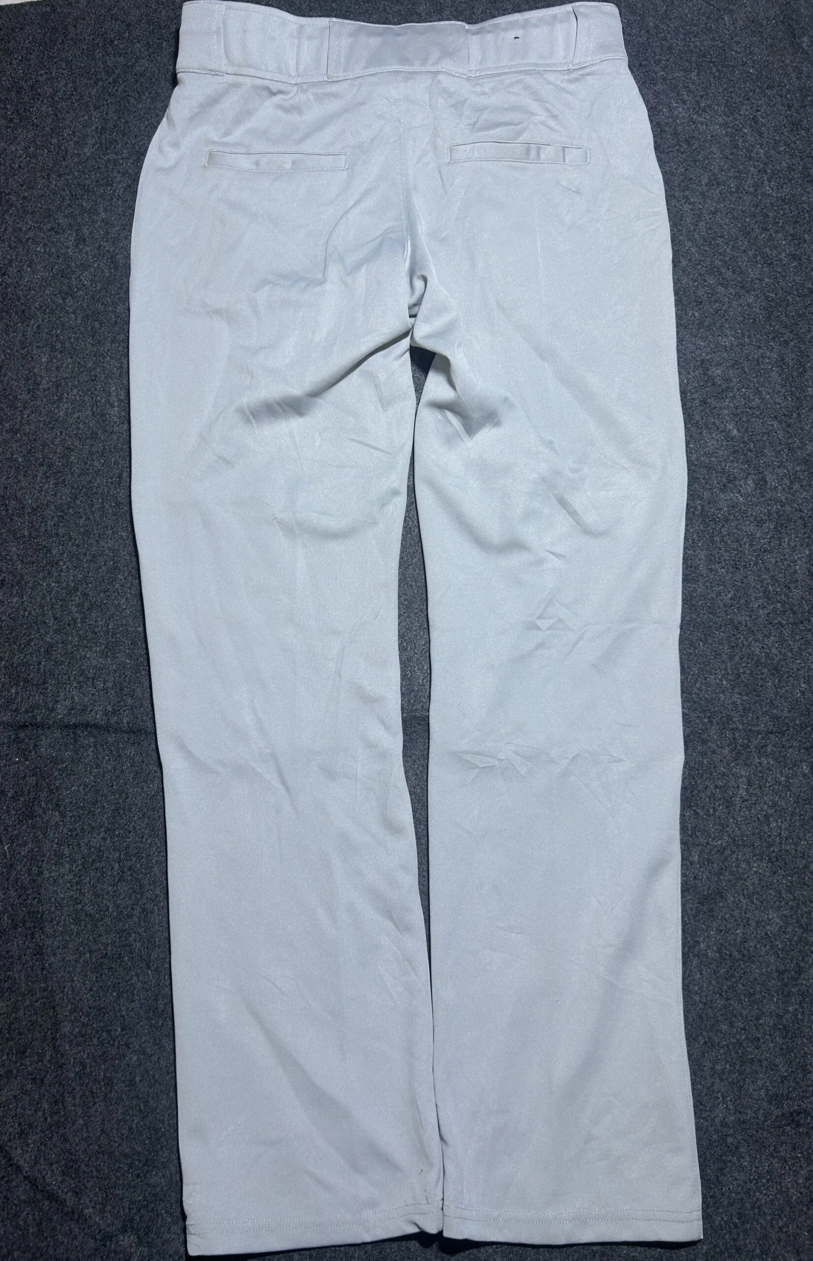 Under Armour Light Grey Performance Pants | Loose Fit | W34
