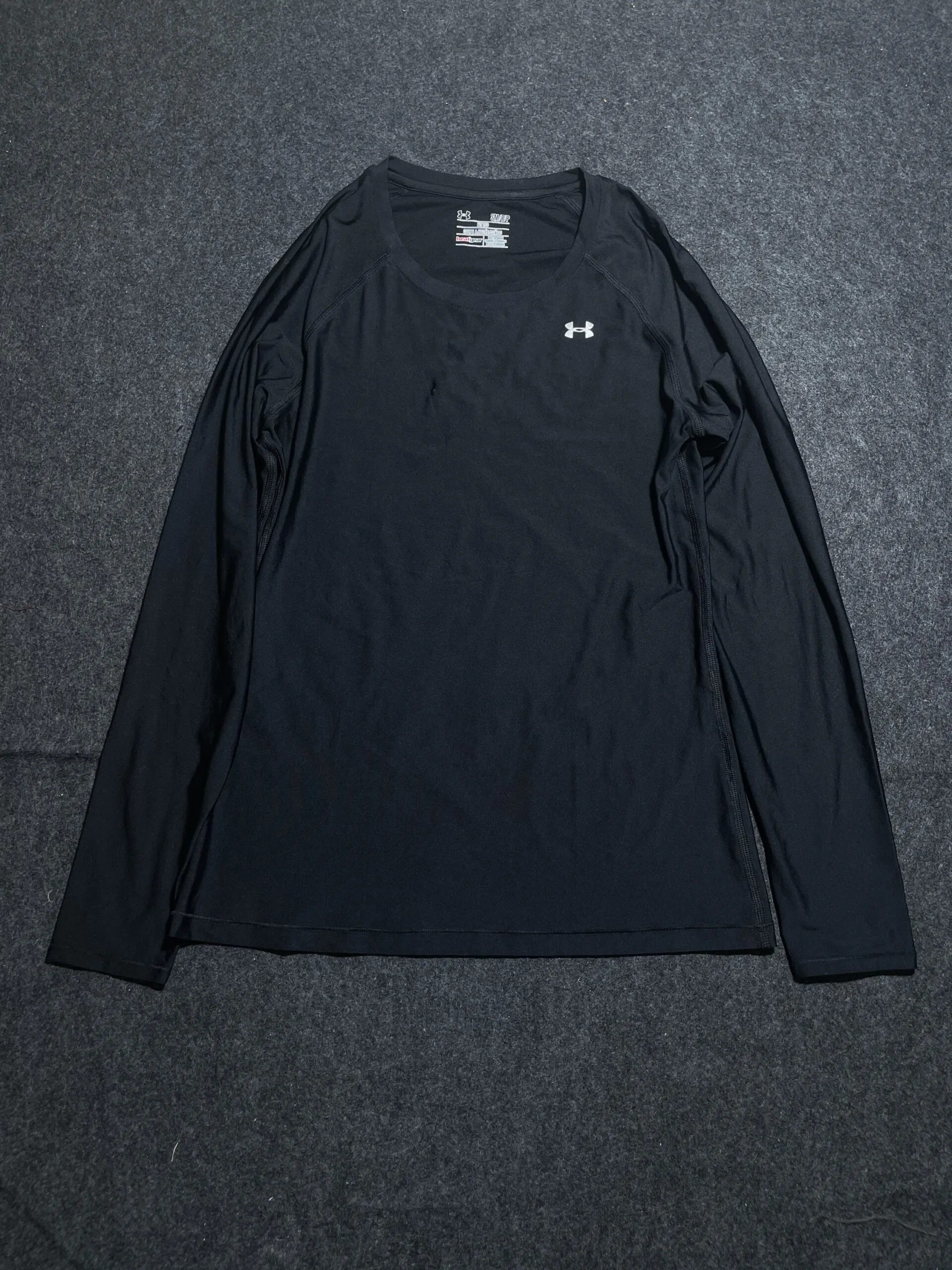 Under Armour Heatgear V Neck Tshirt Black S