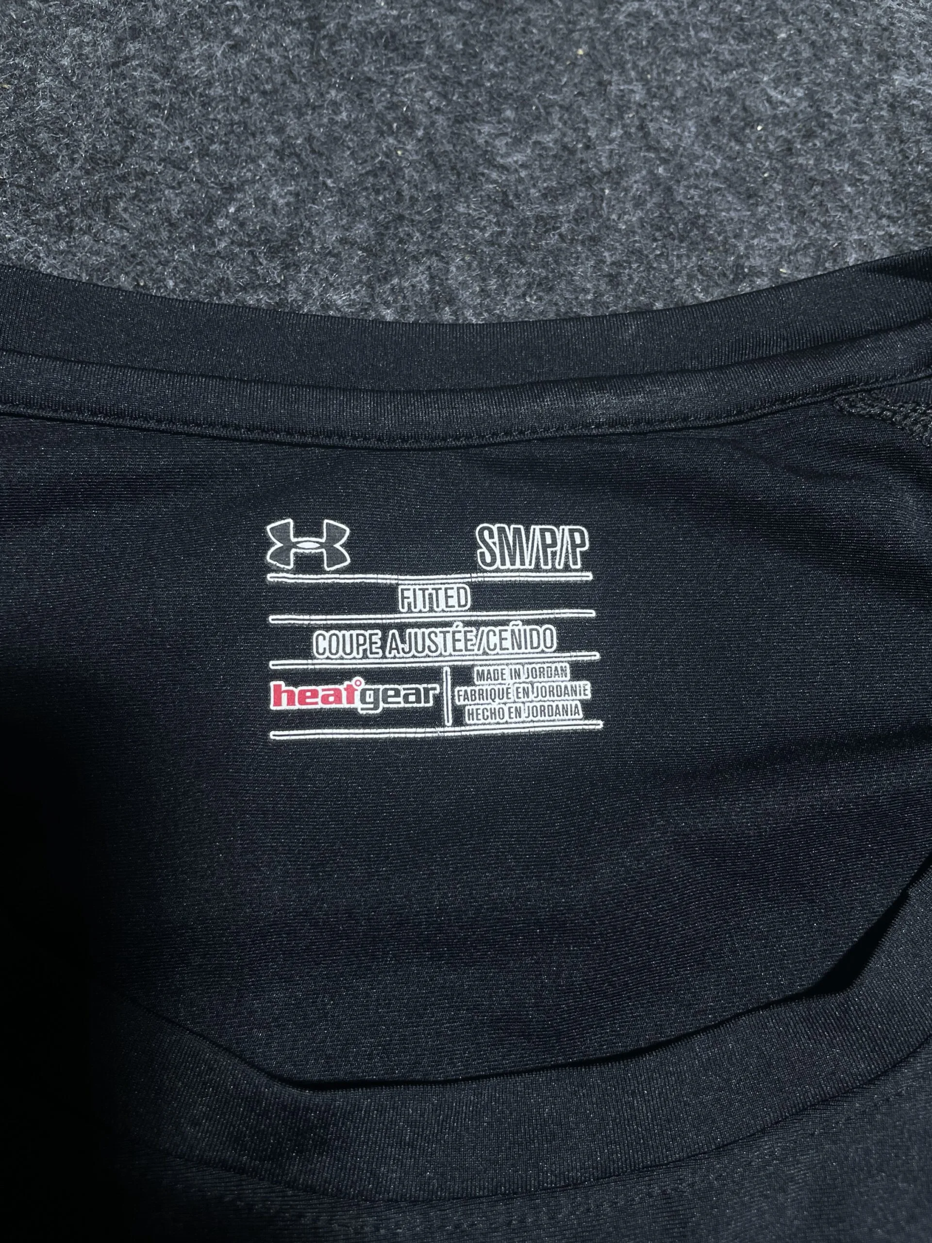 Under Armour Heatgear V Neck Tshirt Black S
