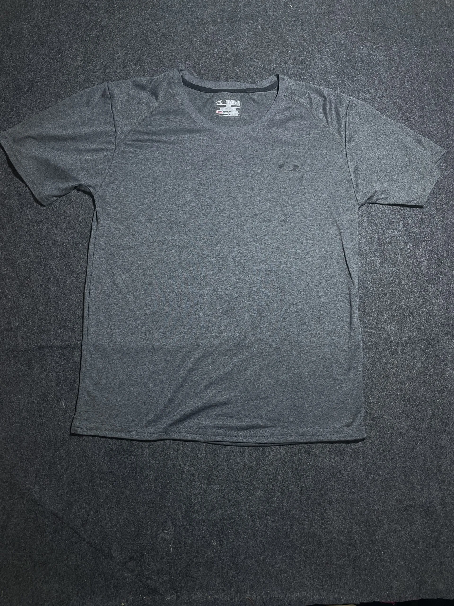 Under Armour Heatgear Loose Tshirt Large