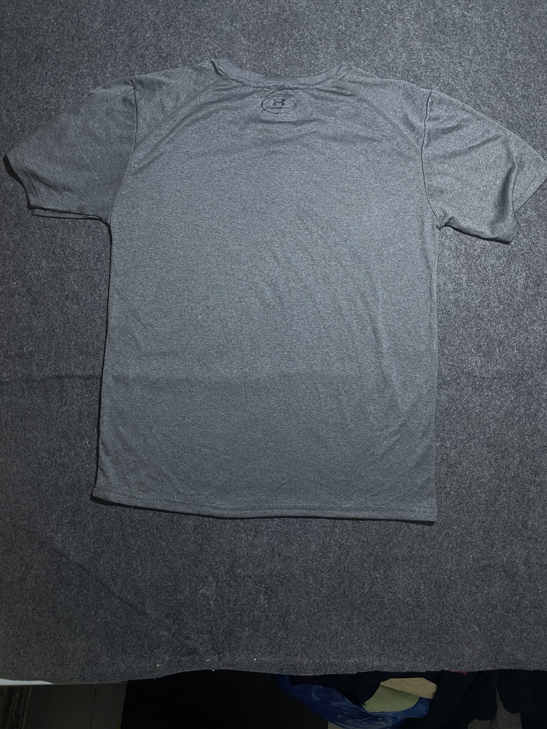 Under Armour Heatgear Loose Tshirt Large
