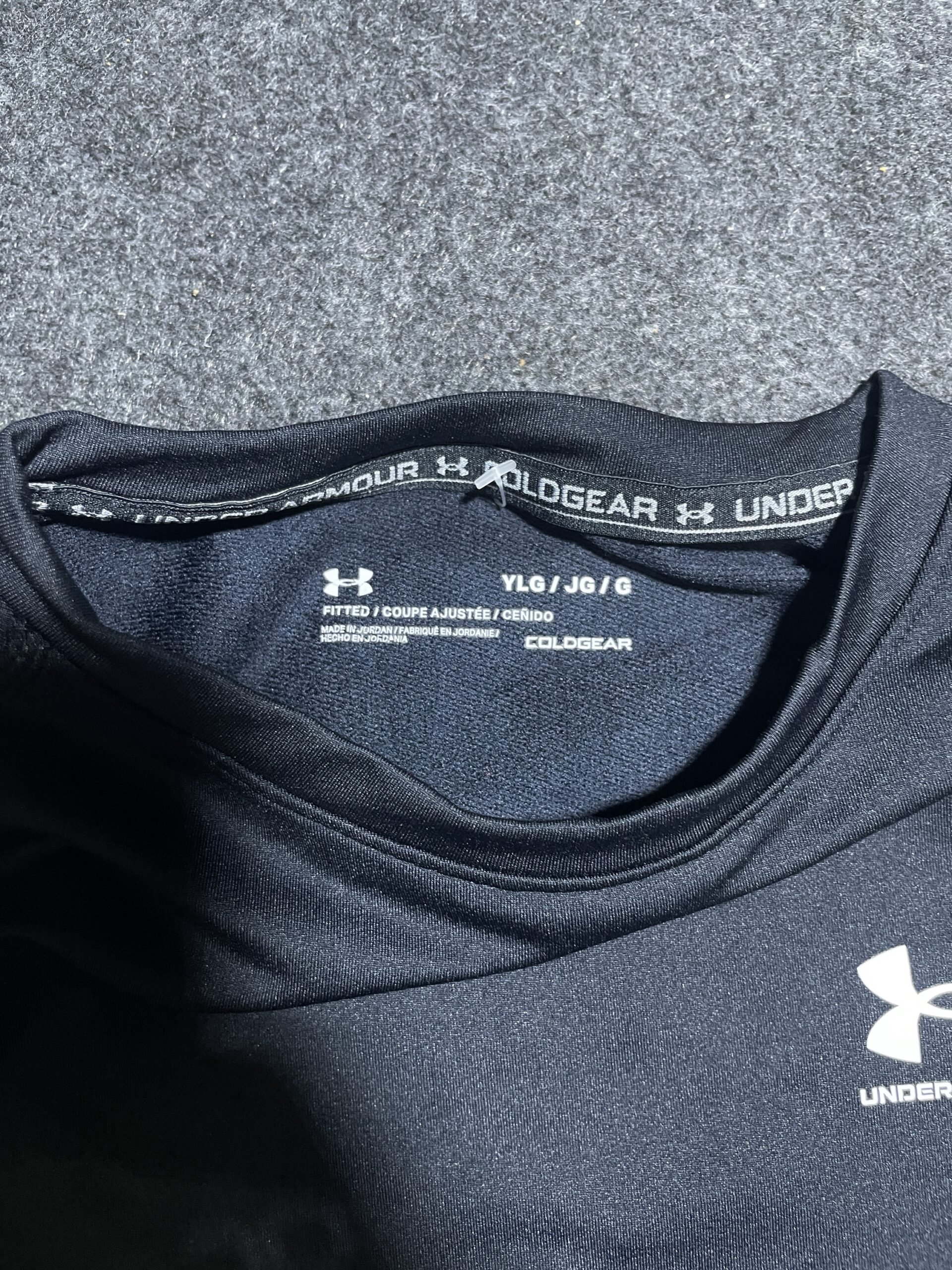 Under Armour Original Coldgear body fit Tshirt Black Small