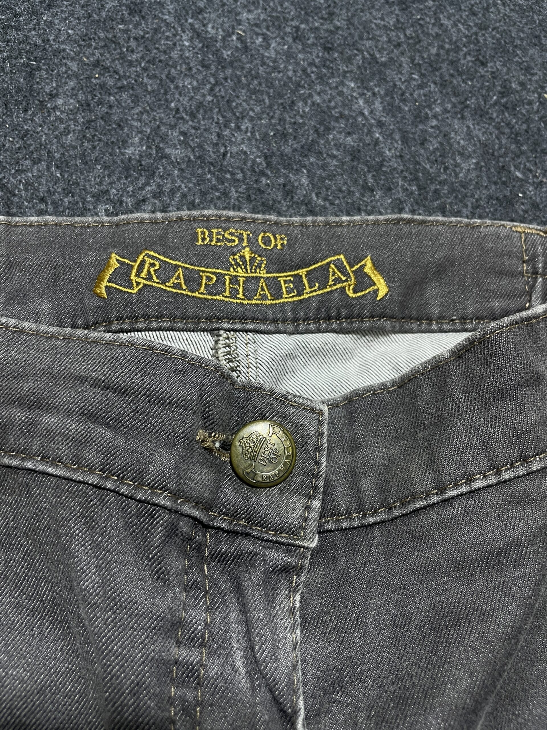 Raphaela by Brax Rosanna Best Grey Stretch Jeans – Women’s Casual Pants | 32