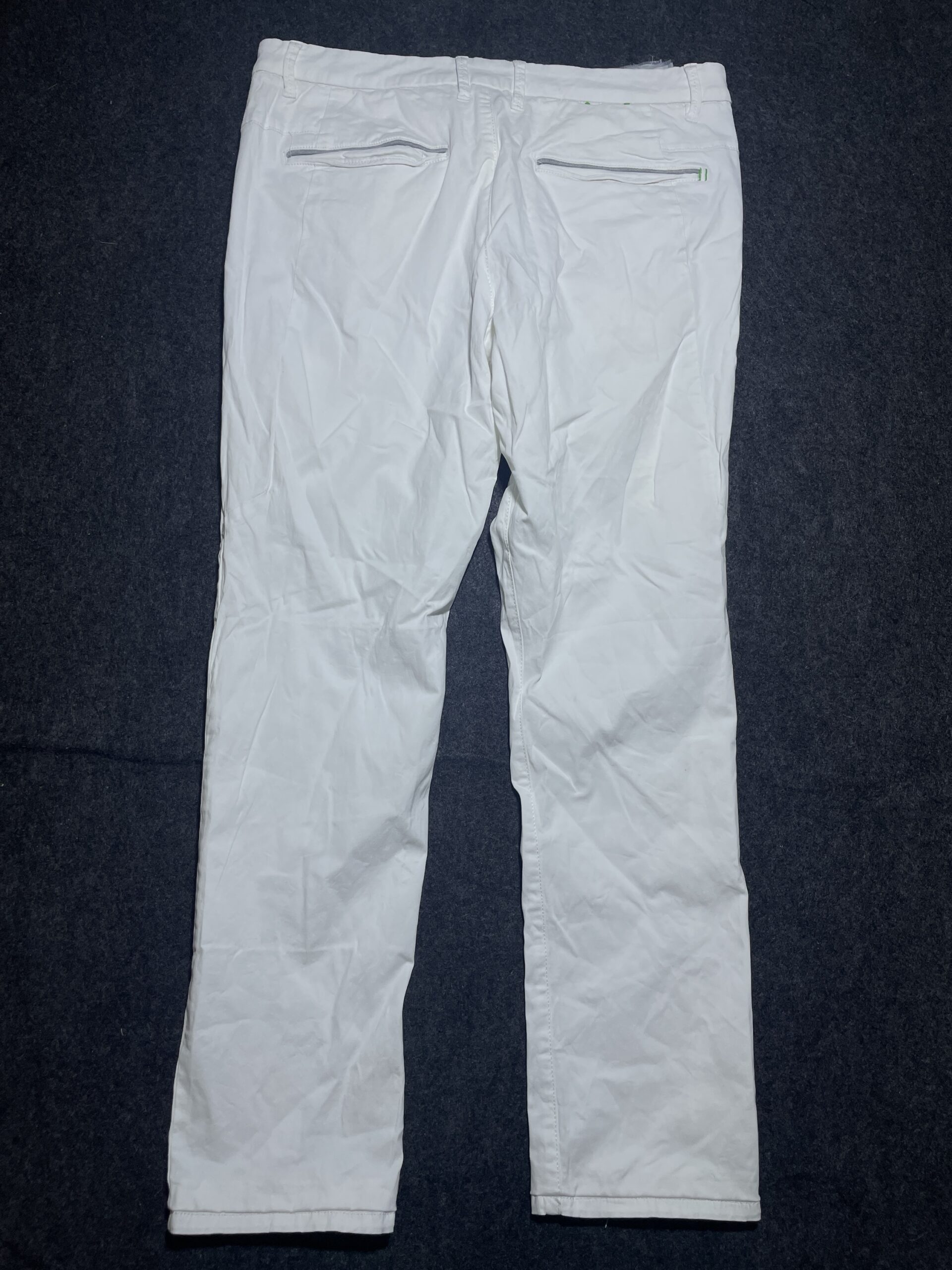 Hugo Boss Slim Fit White Chinos Men’s Premium Casual Trousers | 32