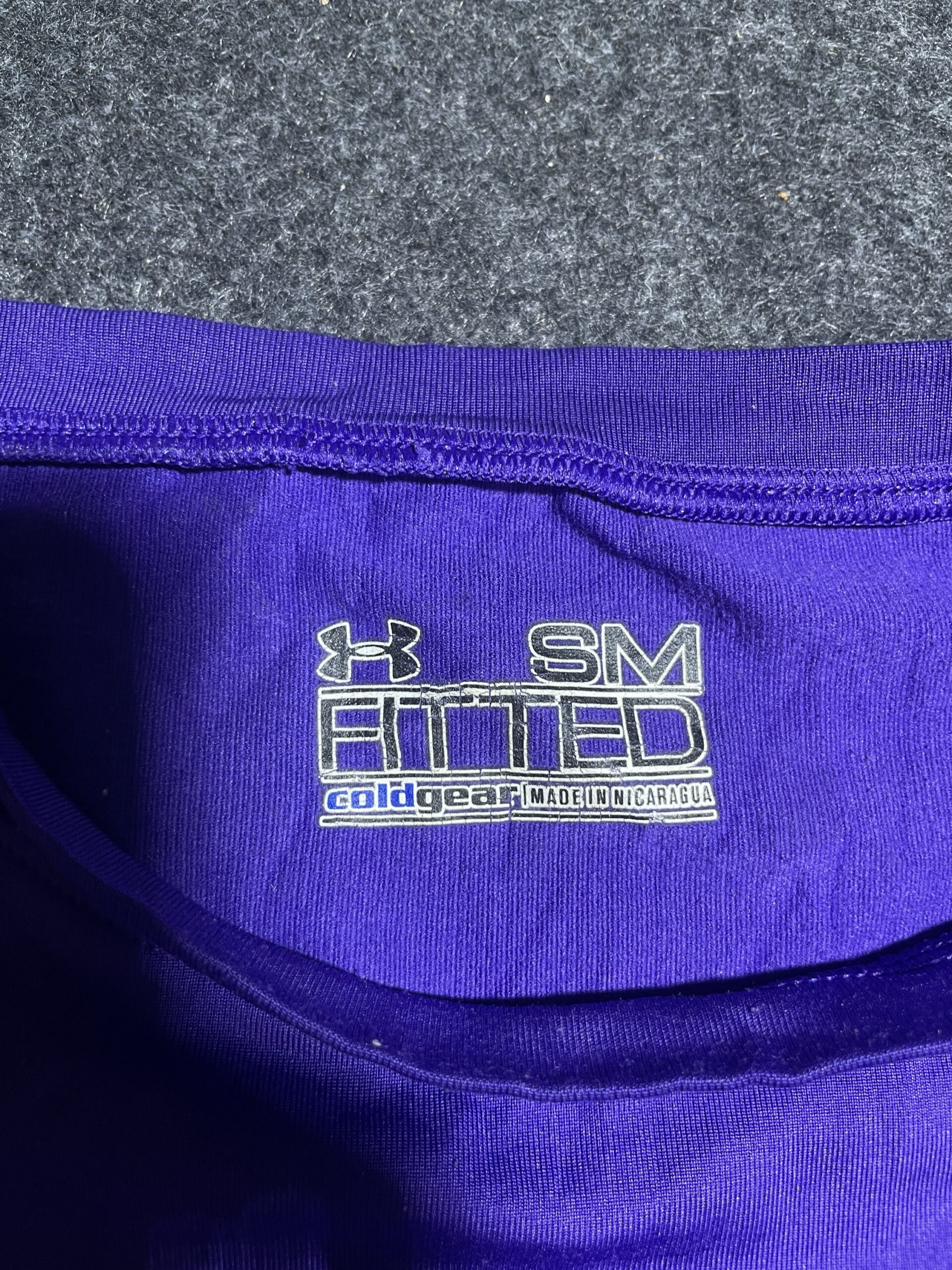 Under Armour Coldgear Body Fitted Women’s Tshirt Purple S