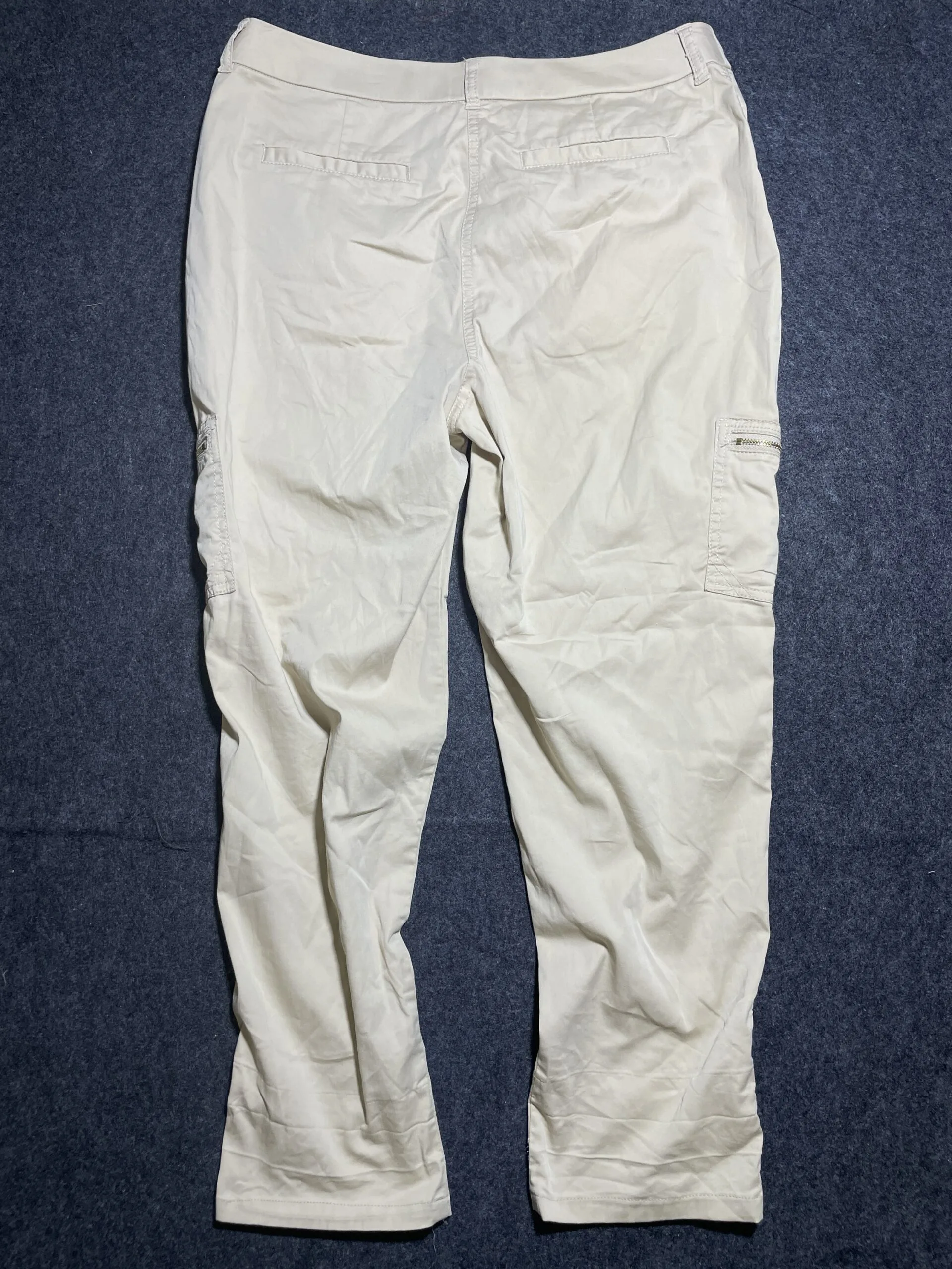 Chico’s Beige Cargo Pants – Utility Style Stretch Trousers L