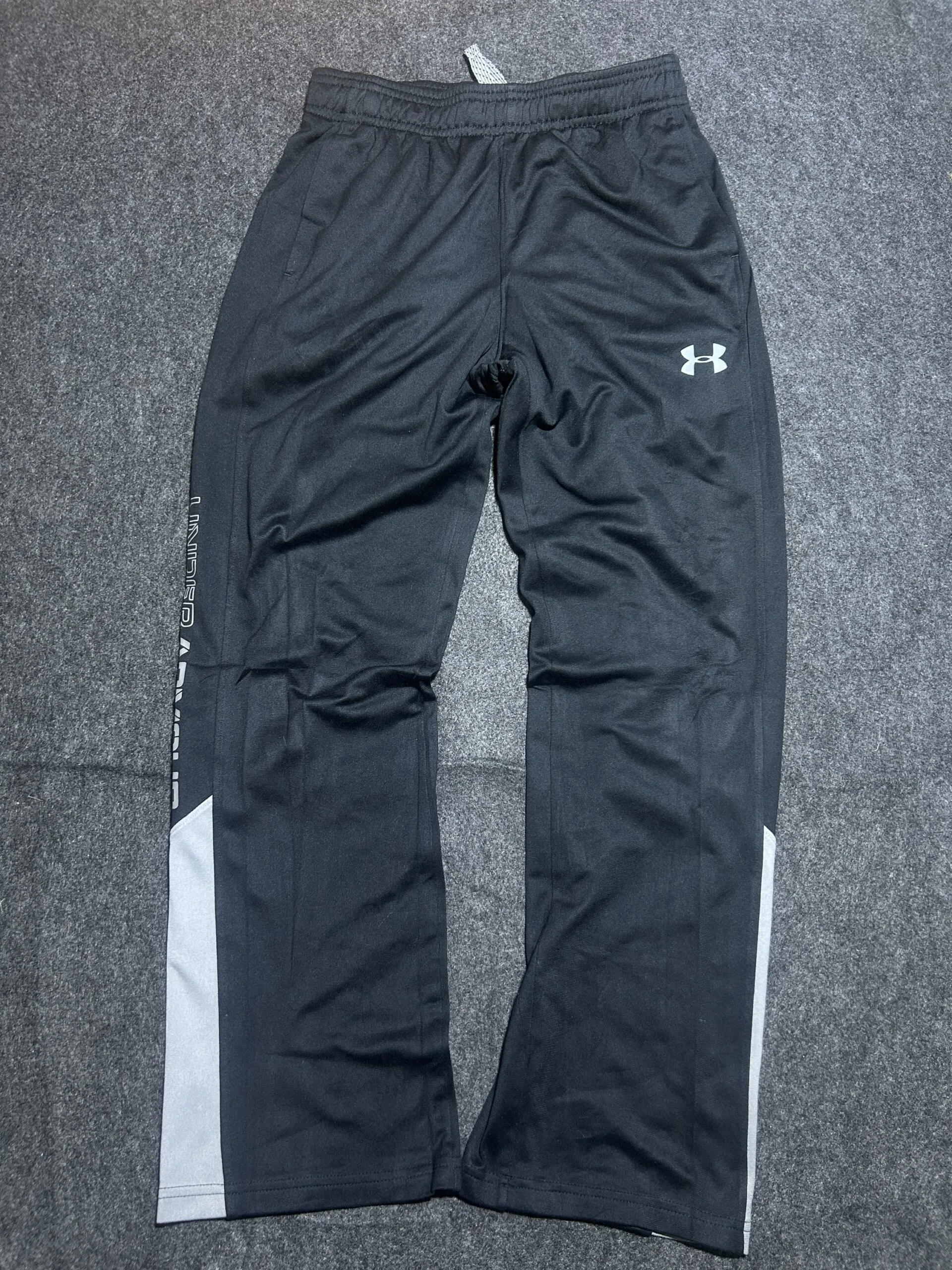 Under Armour Performance Track Pants Black/Grey | Slim Athletic Fit | 26-30