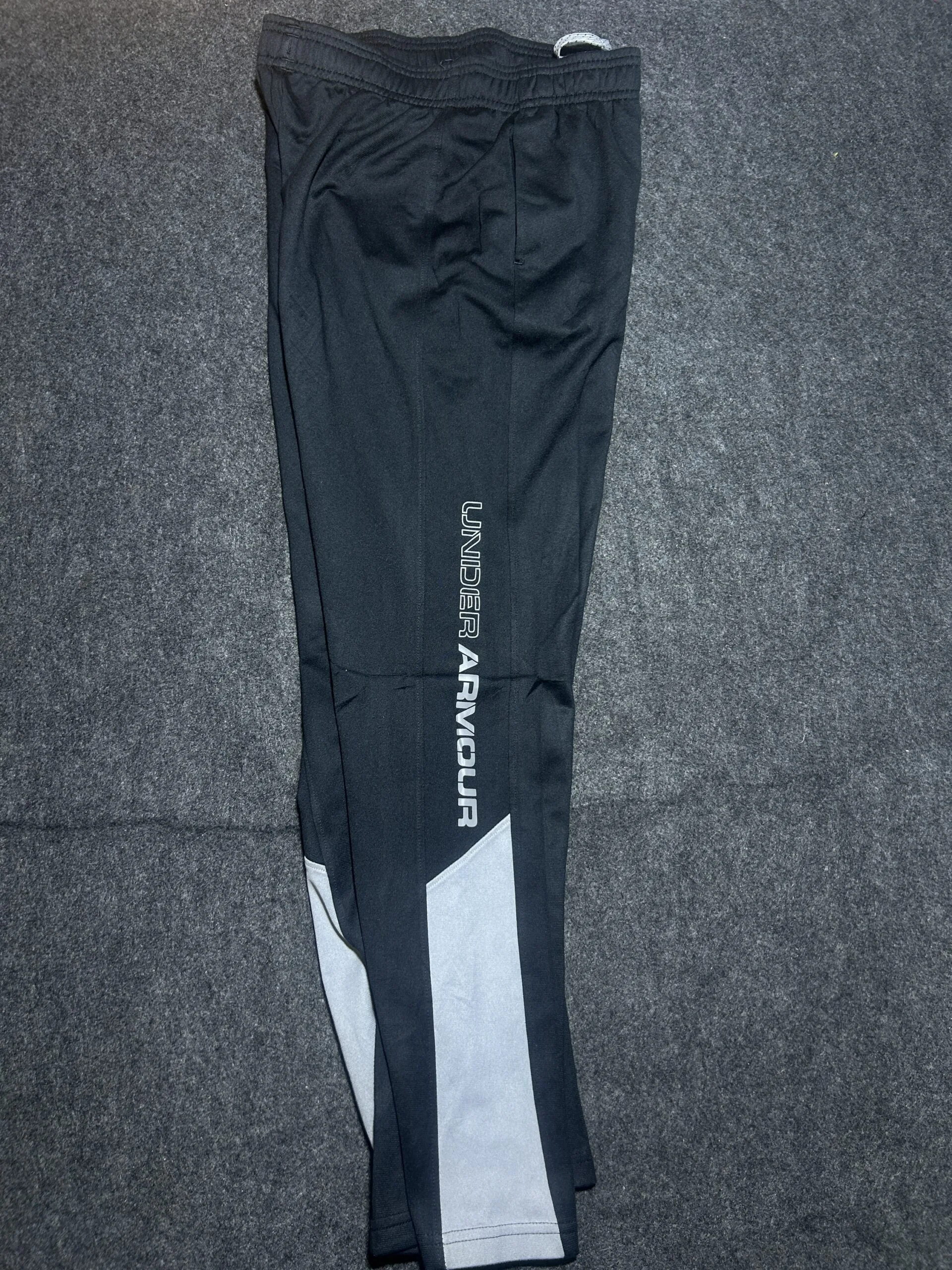 Under Armour Performance Track Pants Black/Grey | Slim Athletic Fit | 26-30