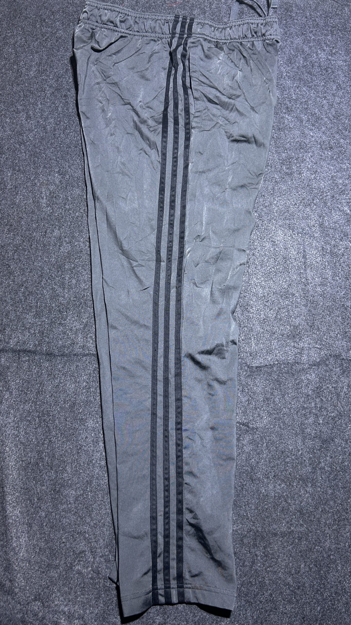 Adidas Original PrimeGreen Track Pant Dark Grey | 32-36 | Unisex
