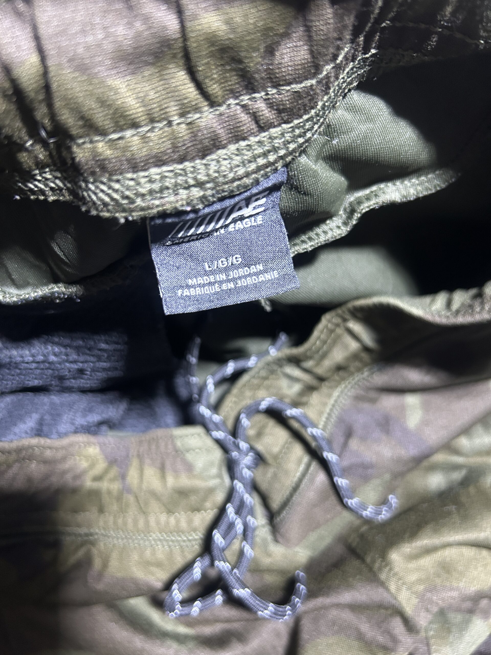 American Eagle Camo Jogger Pants (Stretch Fit / Zip Pocket) | 30-36 | Unisex