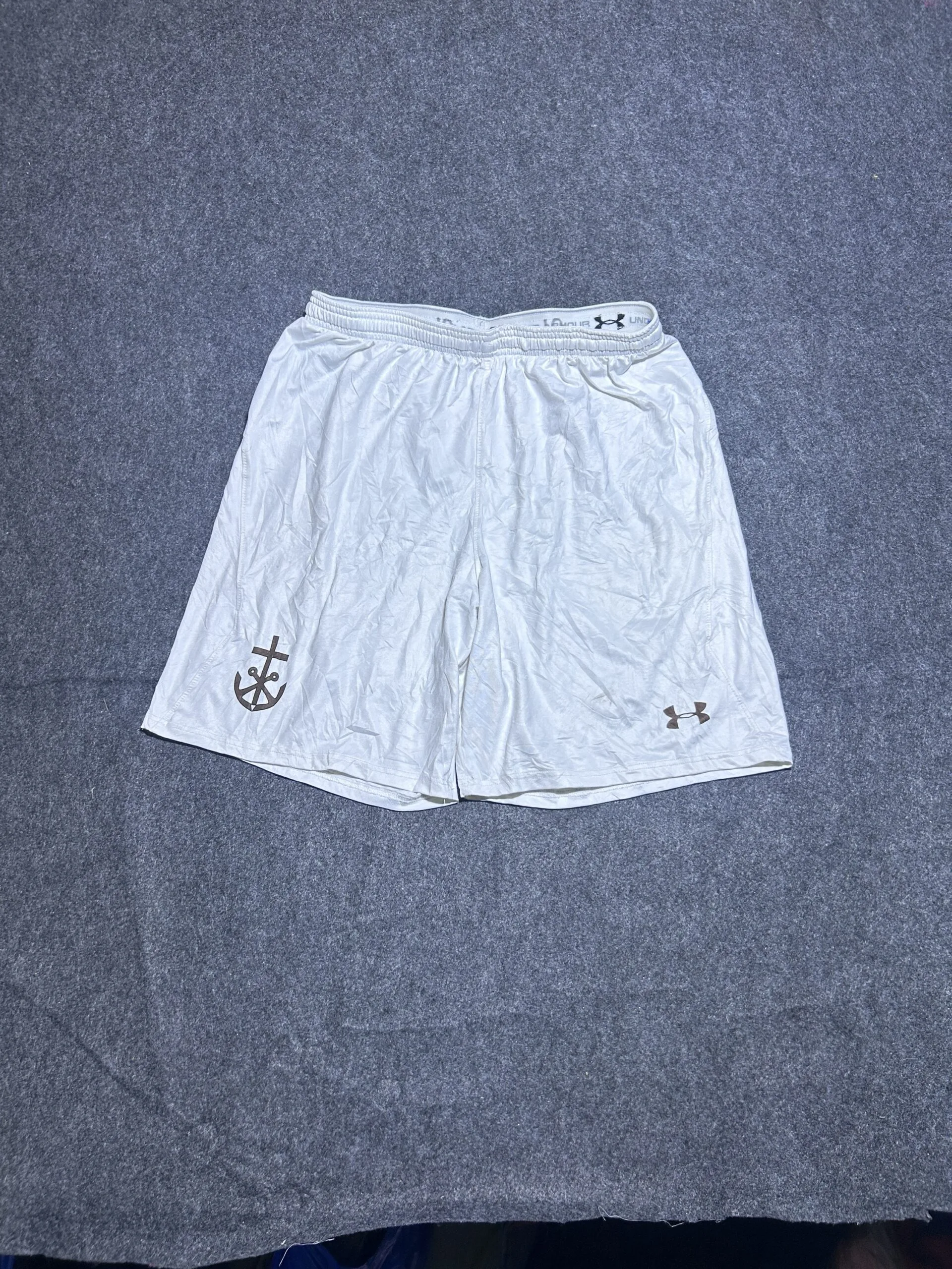 Under Armour Original HeatGear Shorts | White | 28-32 | Excellent Condition
