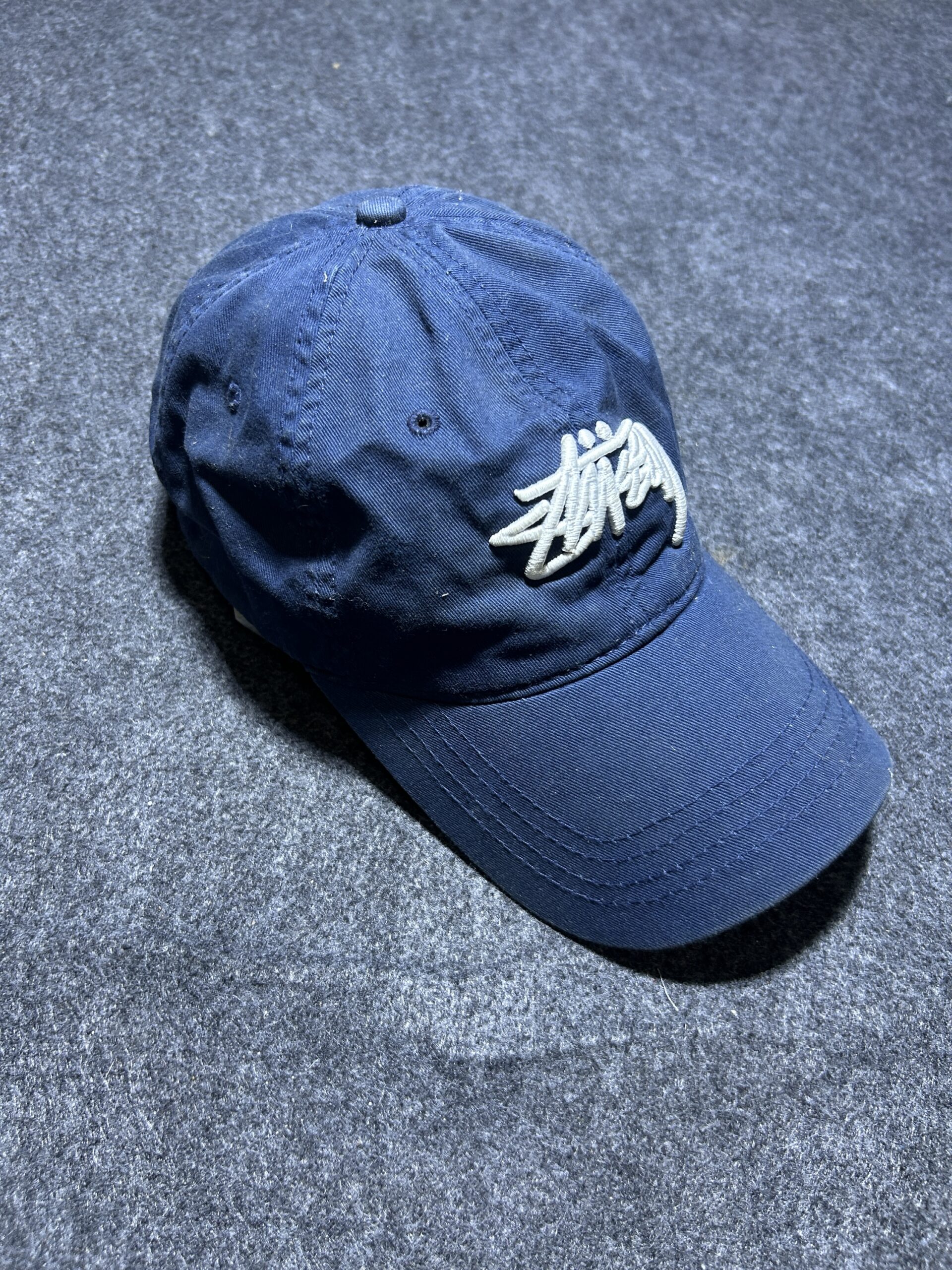 Stüssy Logo Embroidered Navy Blue Cap | Adjustable Streetwear Hat