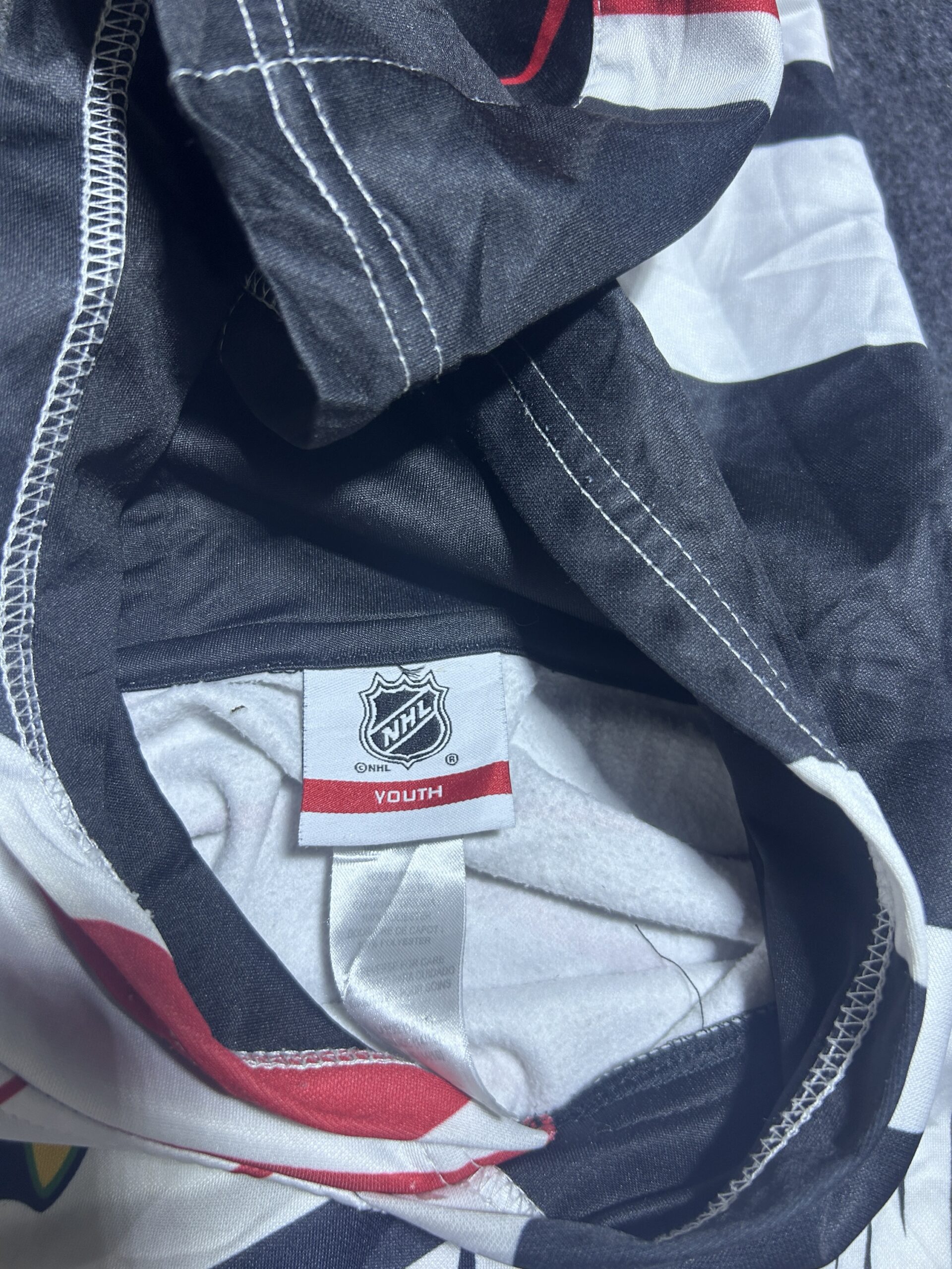 NHL Chicago Blackhawks Hoodie – Graphic Sports Streetwear (Youth) | M