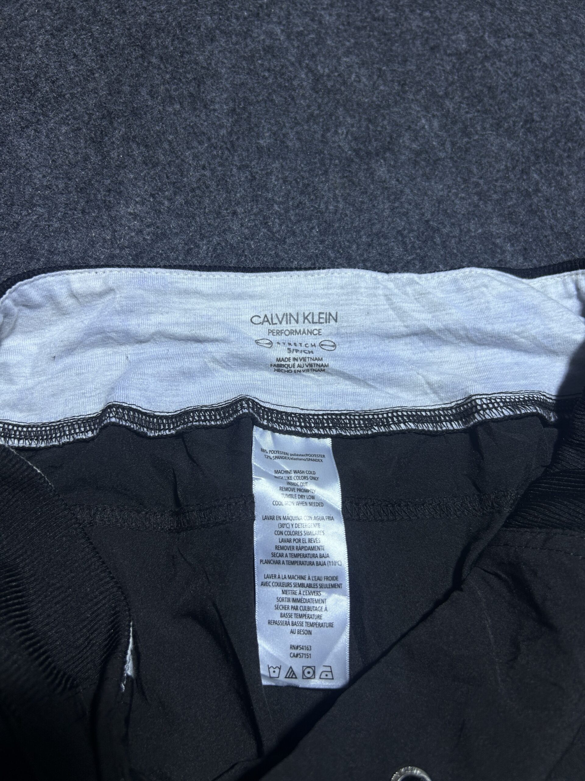 Calvin Klein Performance Black Joggers Stretch Activewear | Unisex | 30-32