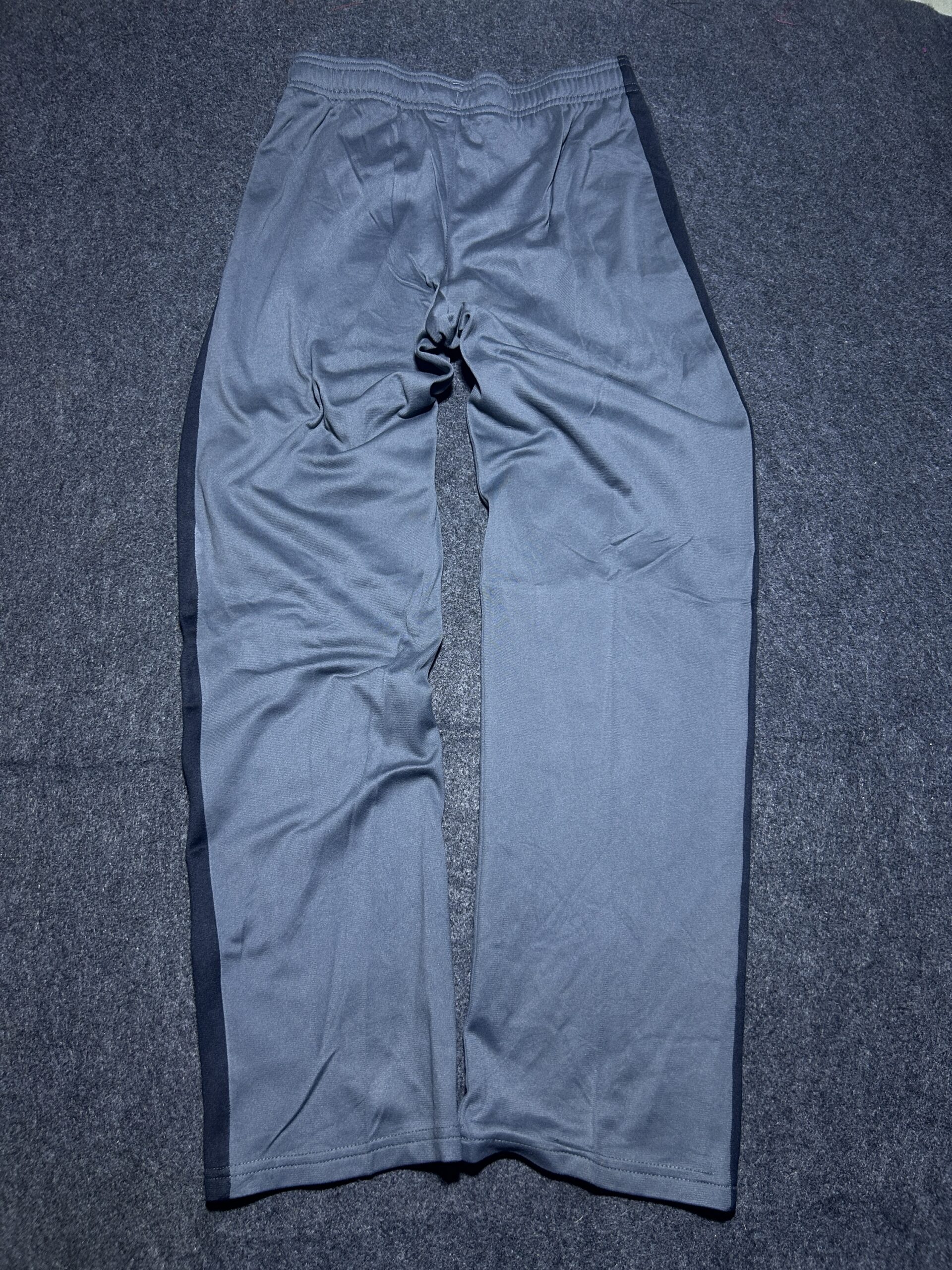 Under Armour Original Training Track Pants | 26-30 | Grey Black Lined | Excellent Condition