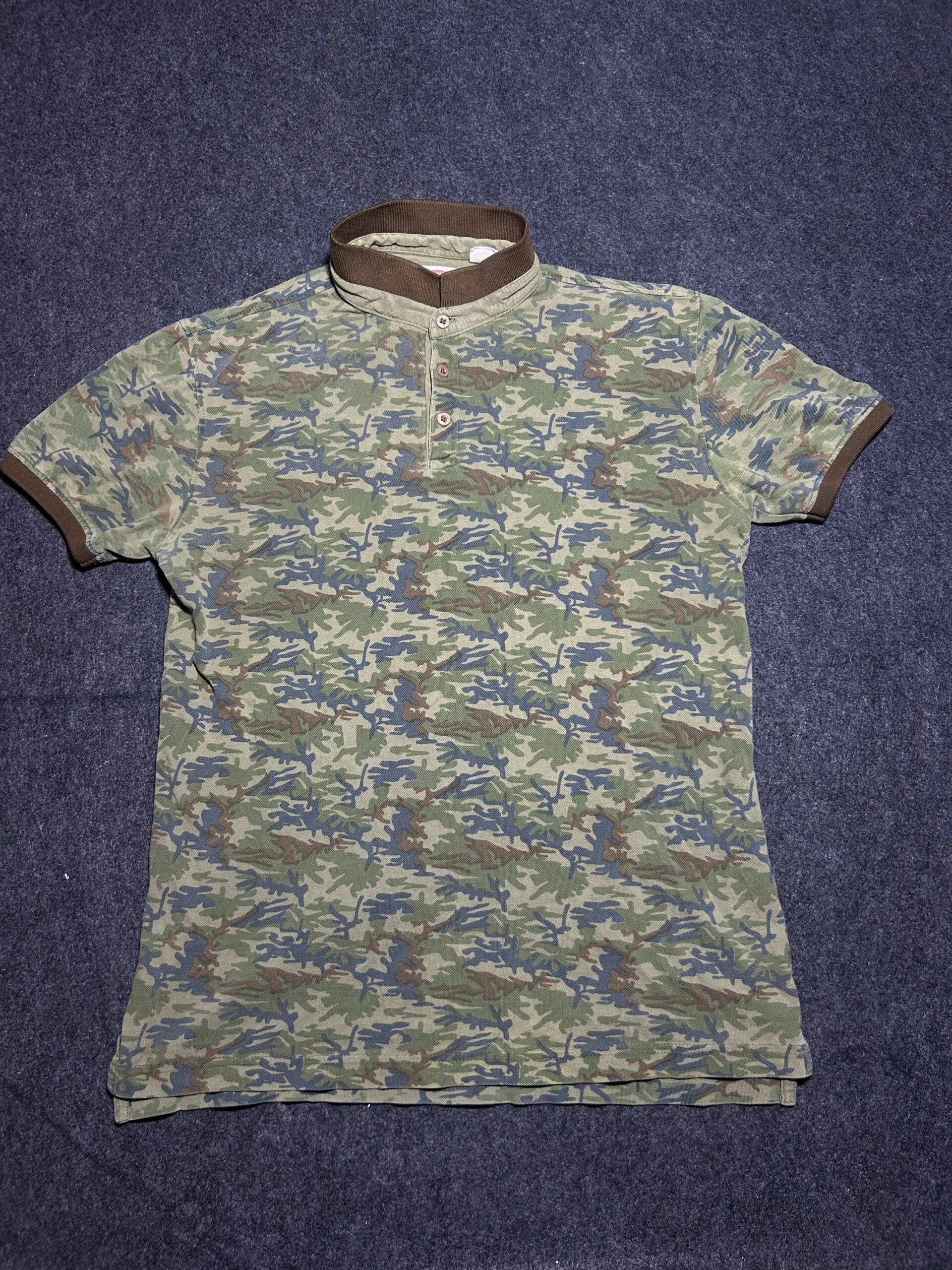 Levi’s Camo Print Polo T-Shirt | Military Style | Cotton | M