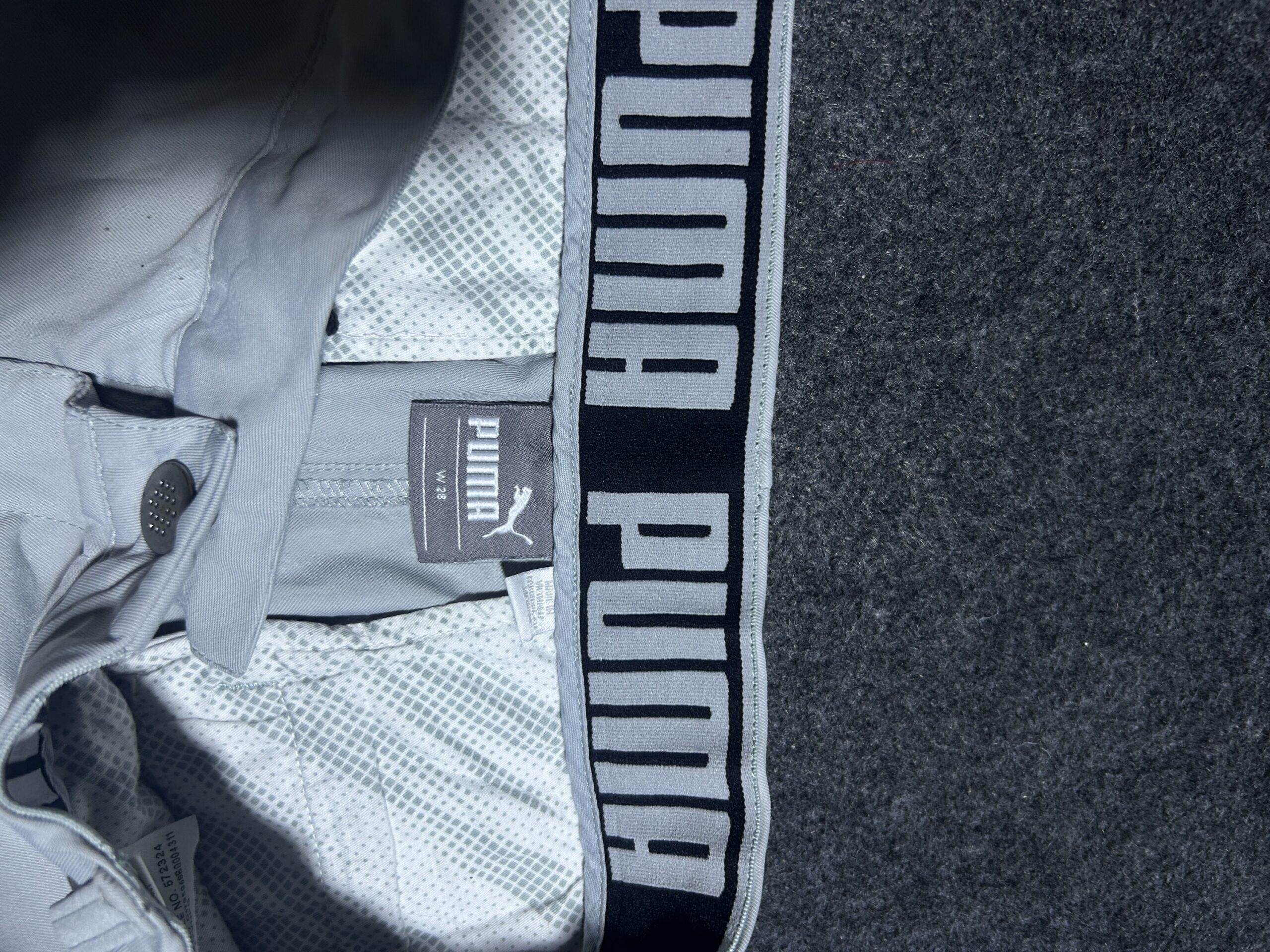 Puma Men’s Light Grey Casual Shorts | Stretch Waistband | Size W28
