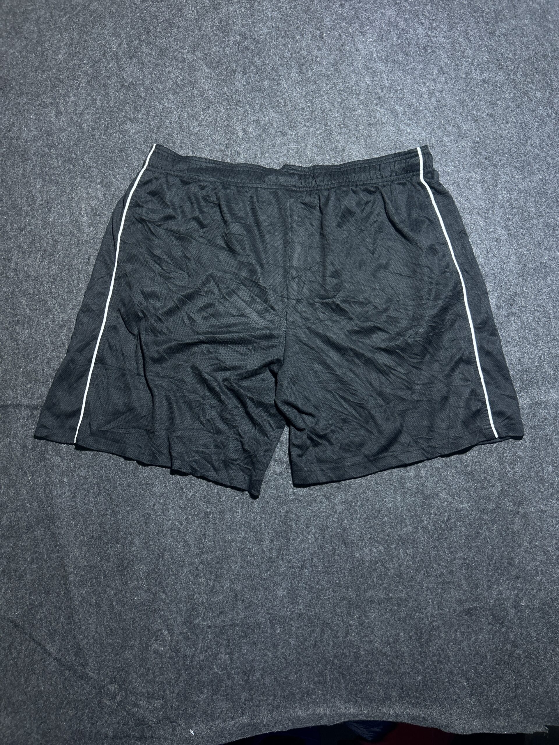 Reebok Black Training Shorts – Size XL (Moisture Management)