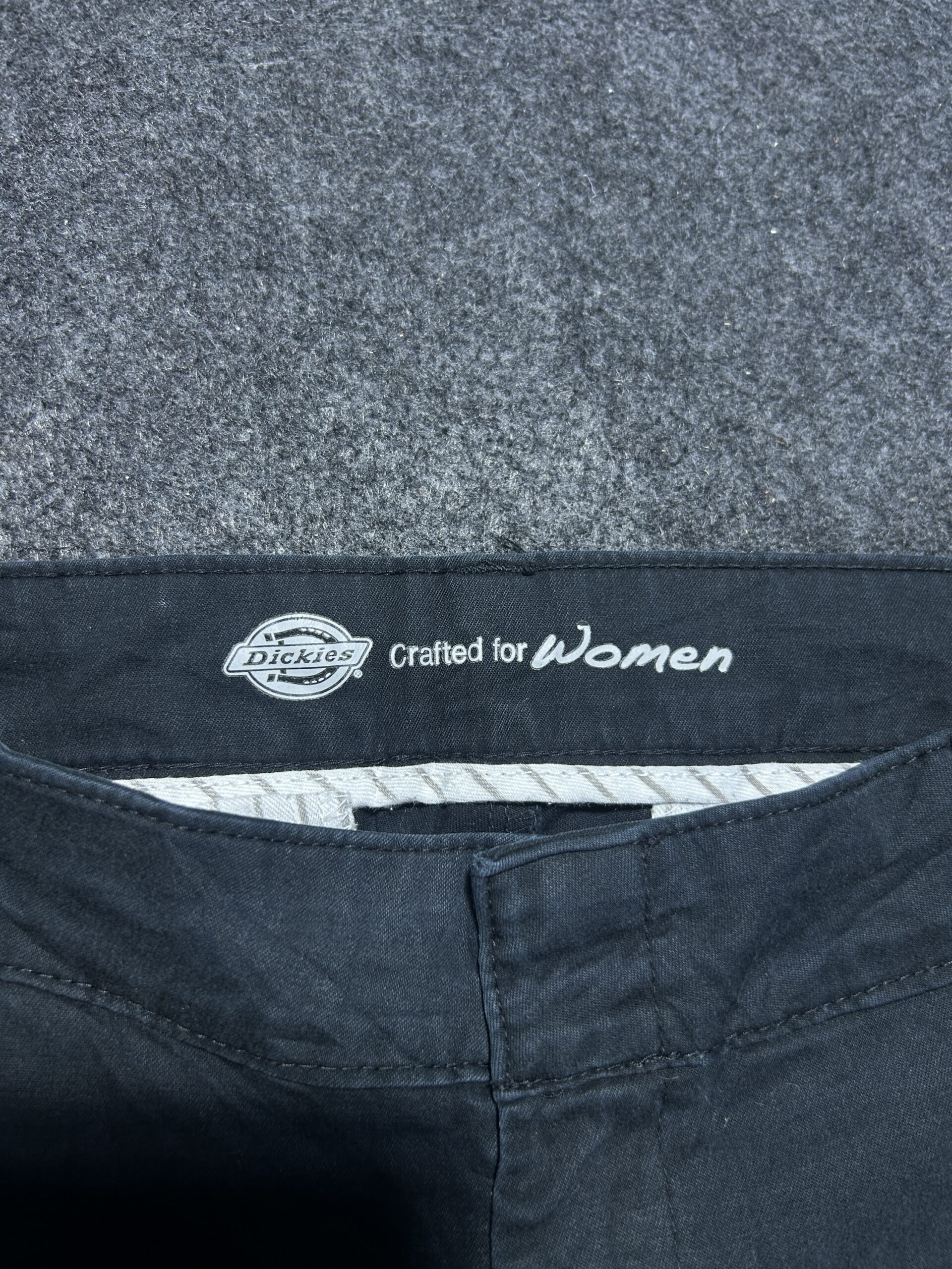 Dickies Women’s Straight Fit Pants Black | W 32