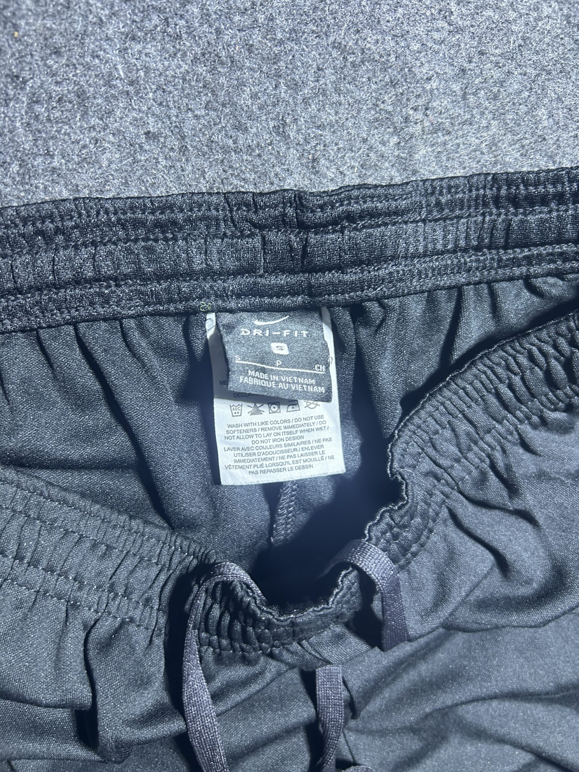 Nike Original Dri Fit Track Pant Black | 28-32 | Lite Weight | Like New | Ankle Zip