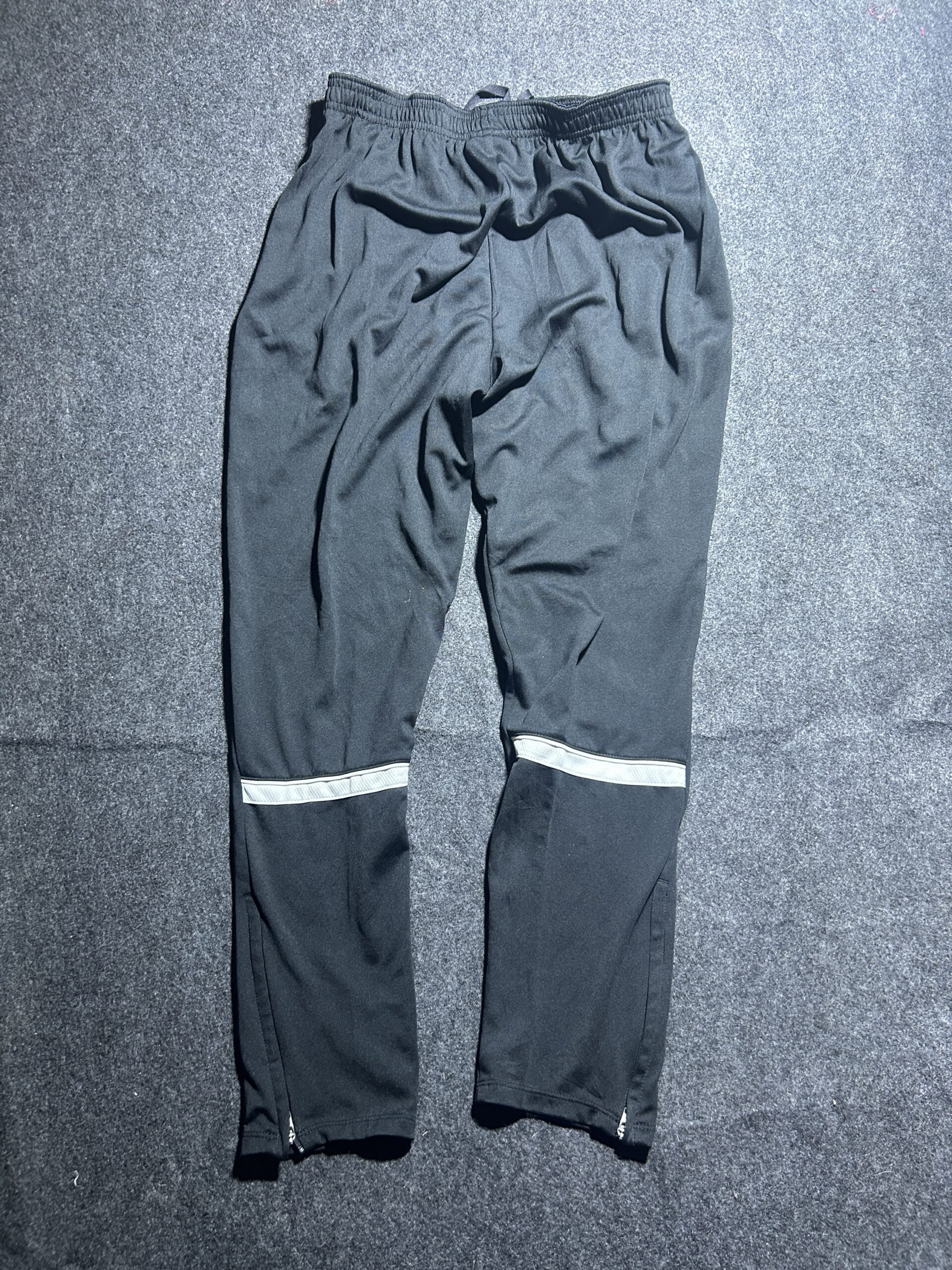 Nike Original Dri Fit Track Pant Black | 28-32 | Lite Weight | Like New | Ankle Zip