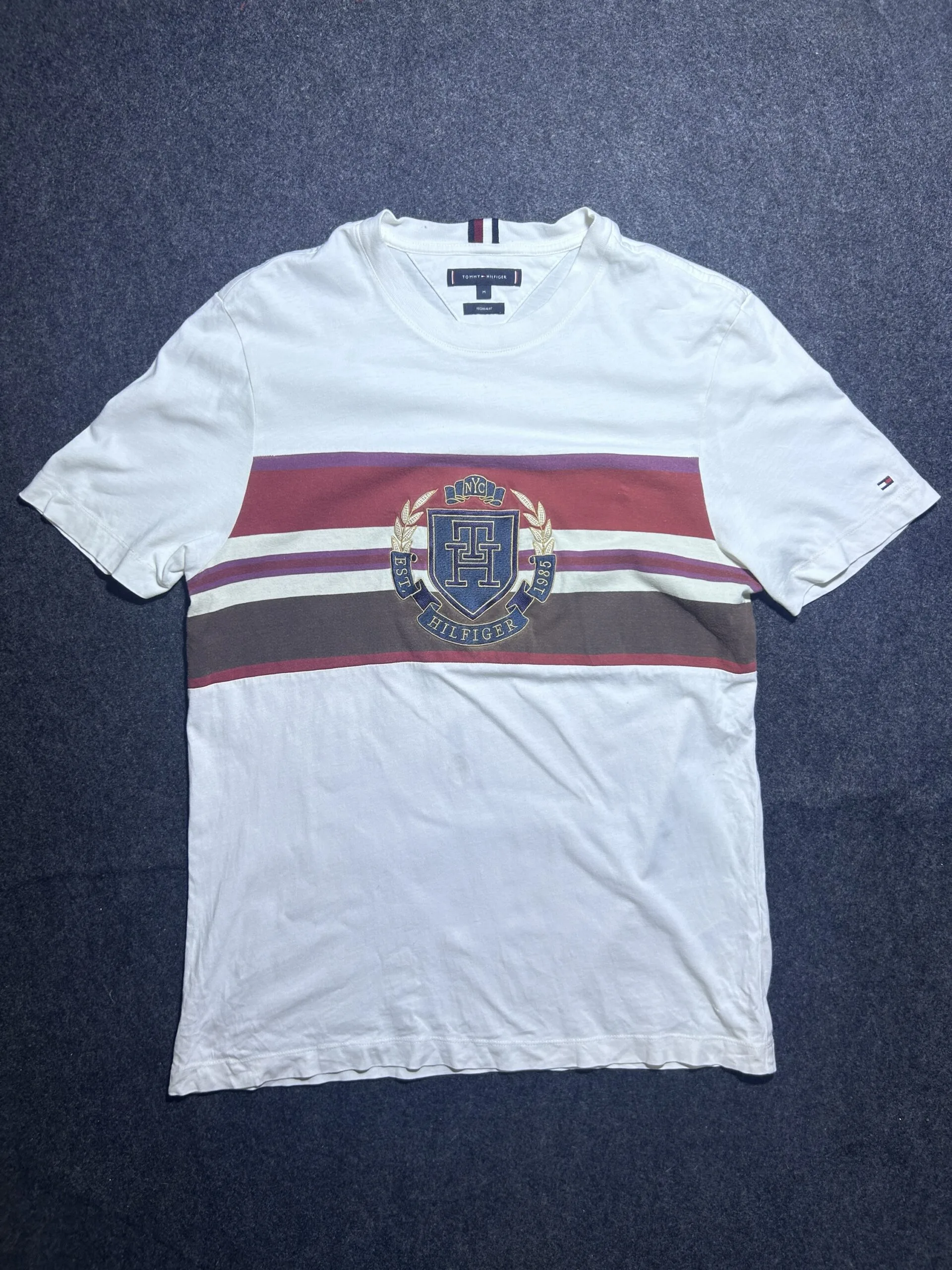 Tommy Hilfiger Original T-shirt | Premium Cotton | Large