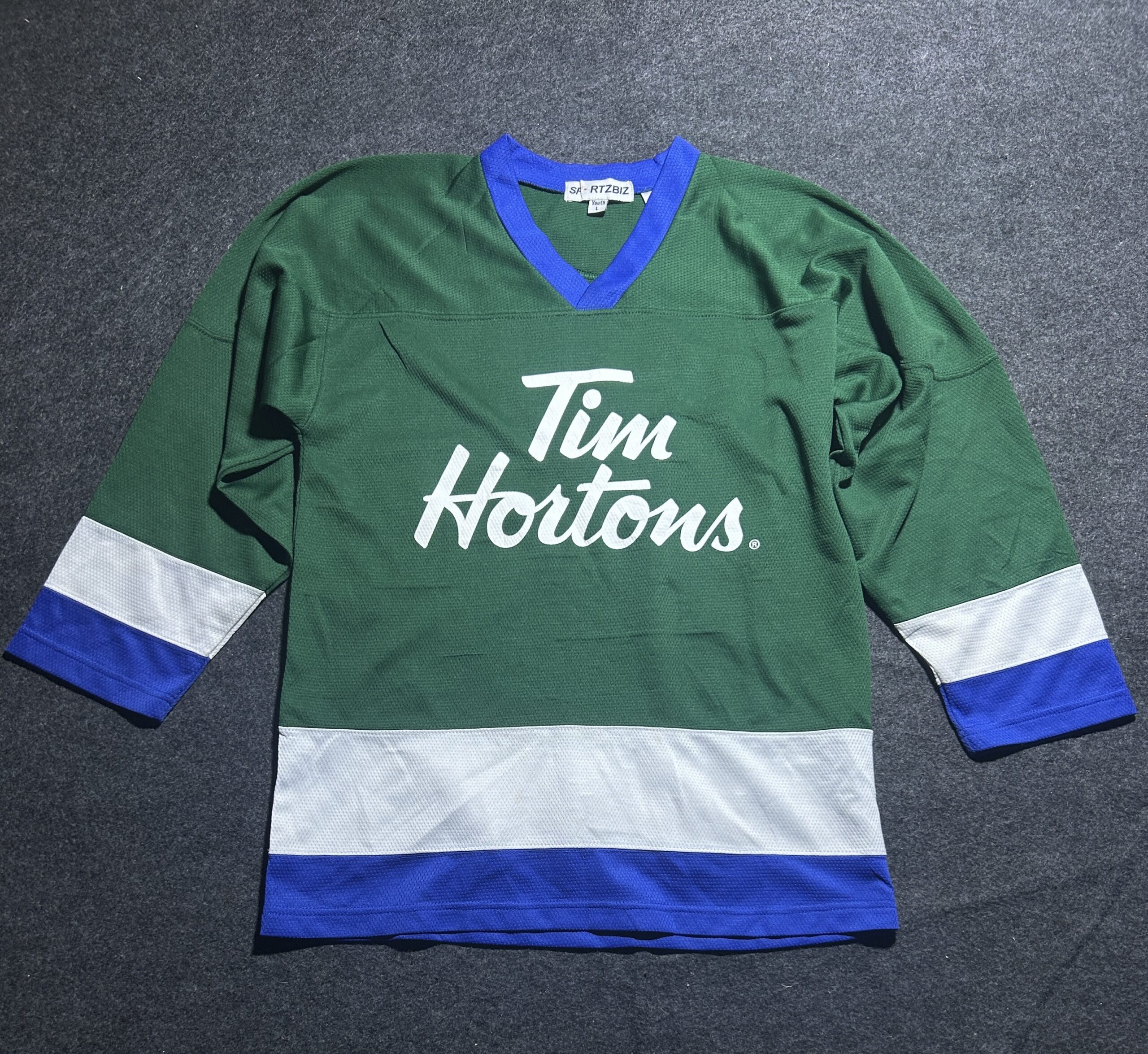 Tim Hortons Hockey Jersey |Green/Blue |Youth | Size M