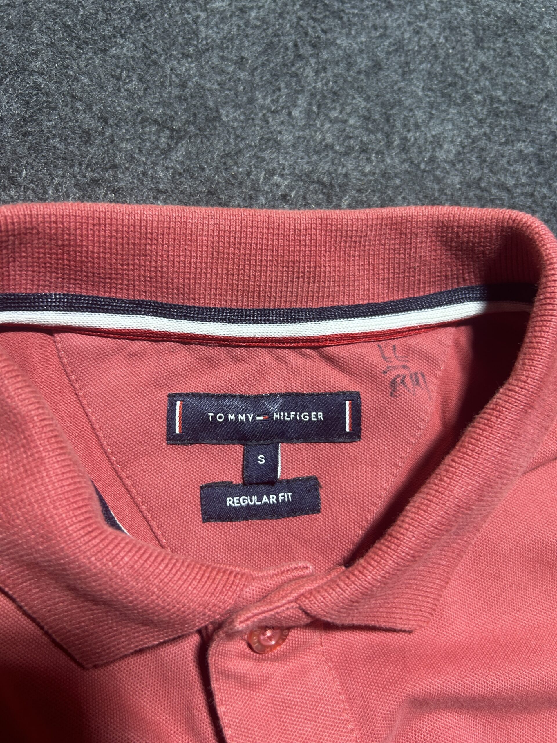 Tommy Hilfiger Long Sleeve Polo T-Shirt Red | Regular Fit | Size S | Premium Cotton
