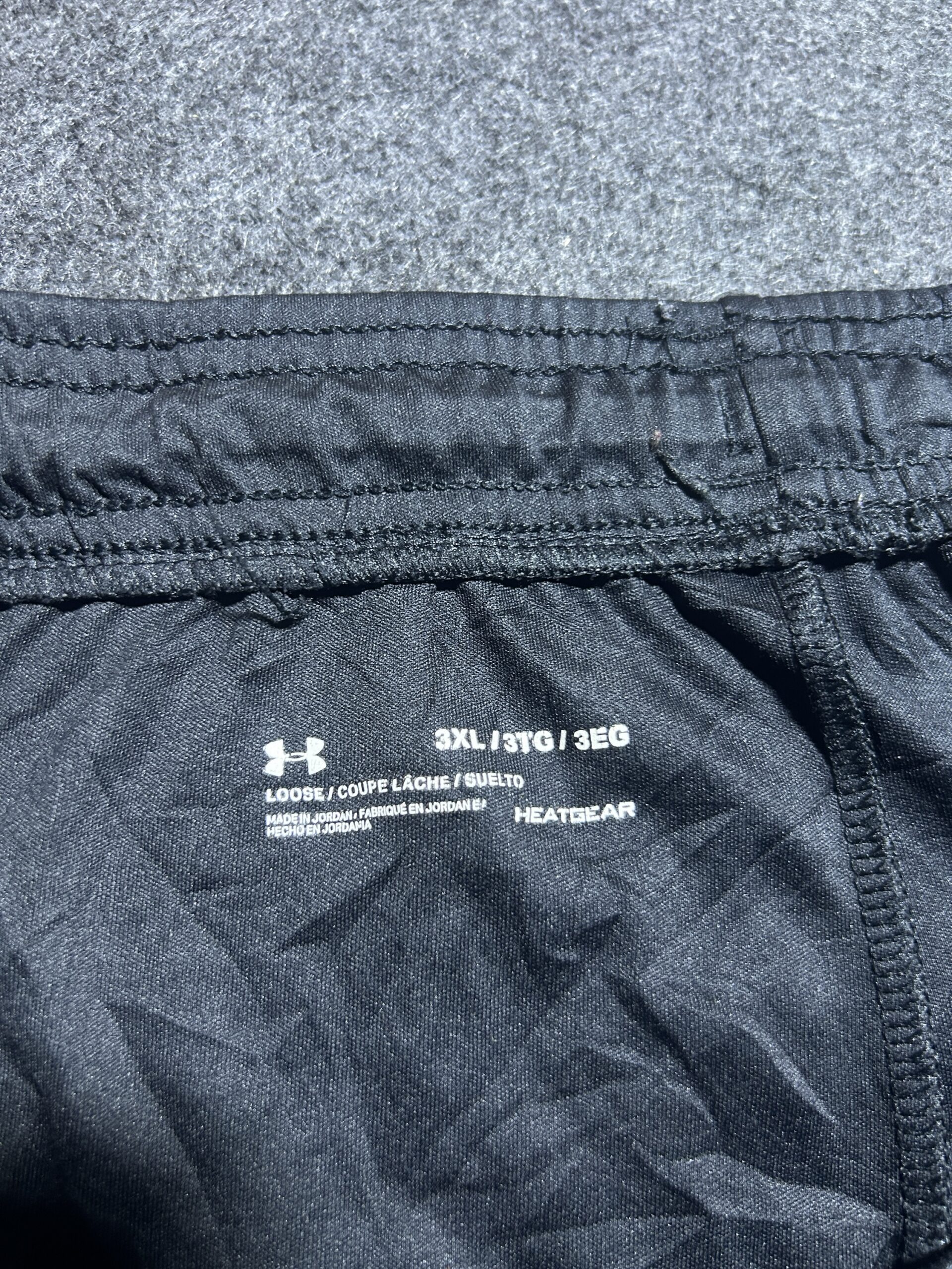 Under Armour HeatGear Shorts Black | Big Logo Training Gym Shorts | 2XL/3XL