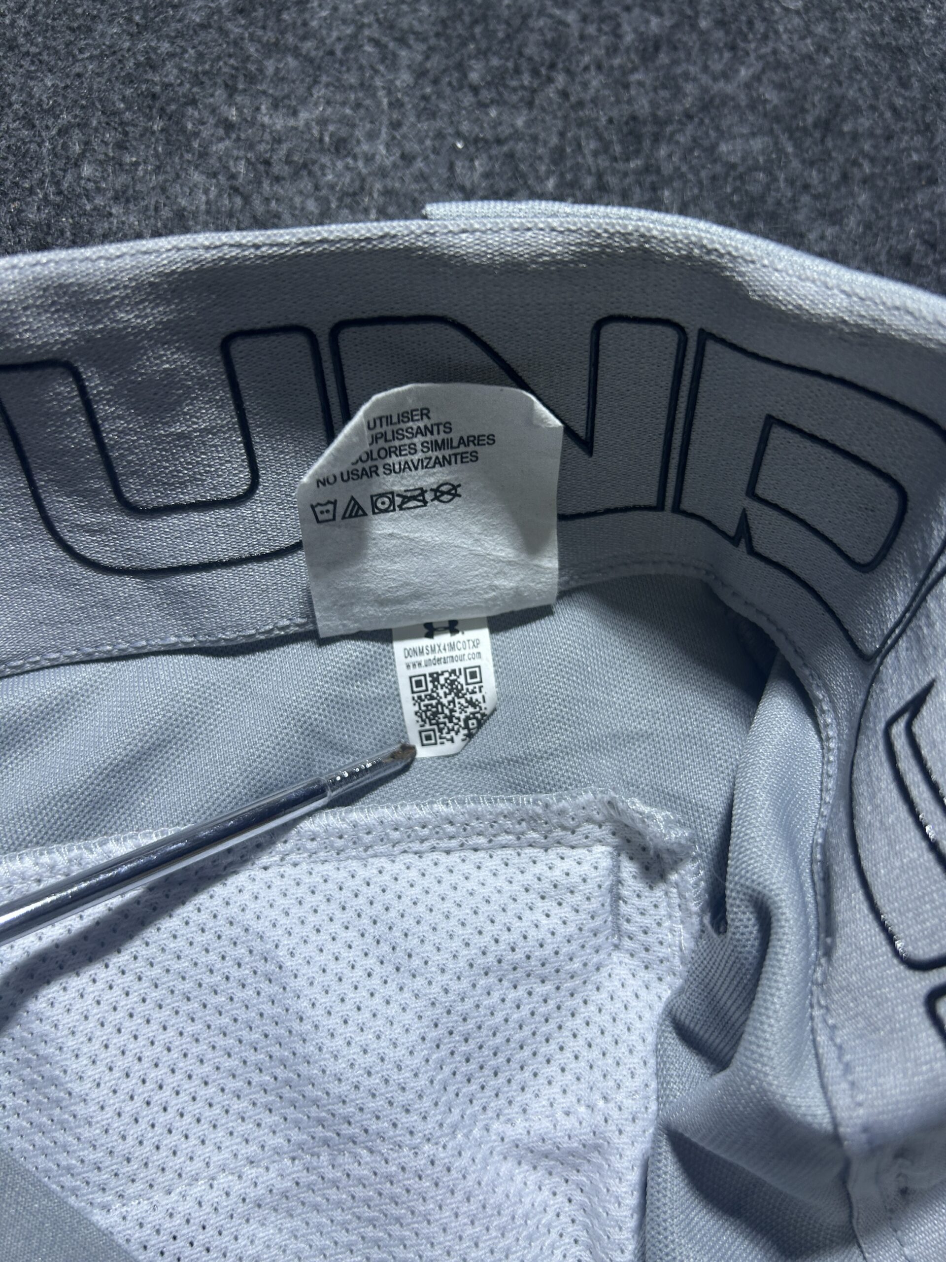 Under Armour Grey Performance Training Pants (Size M)