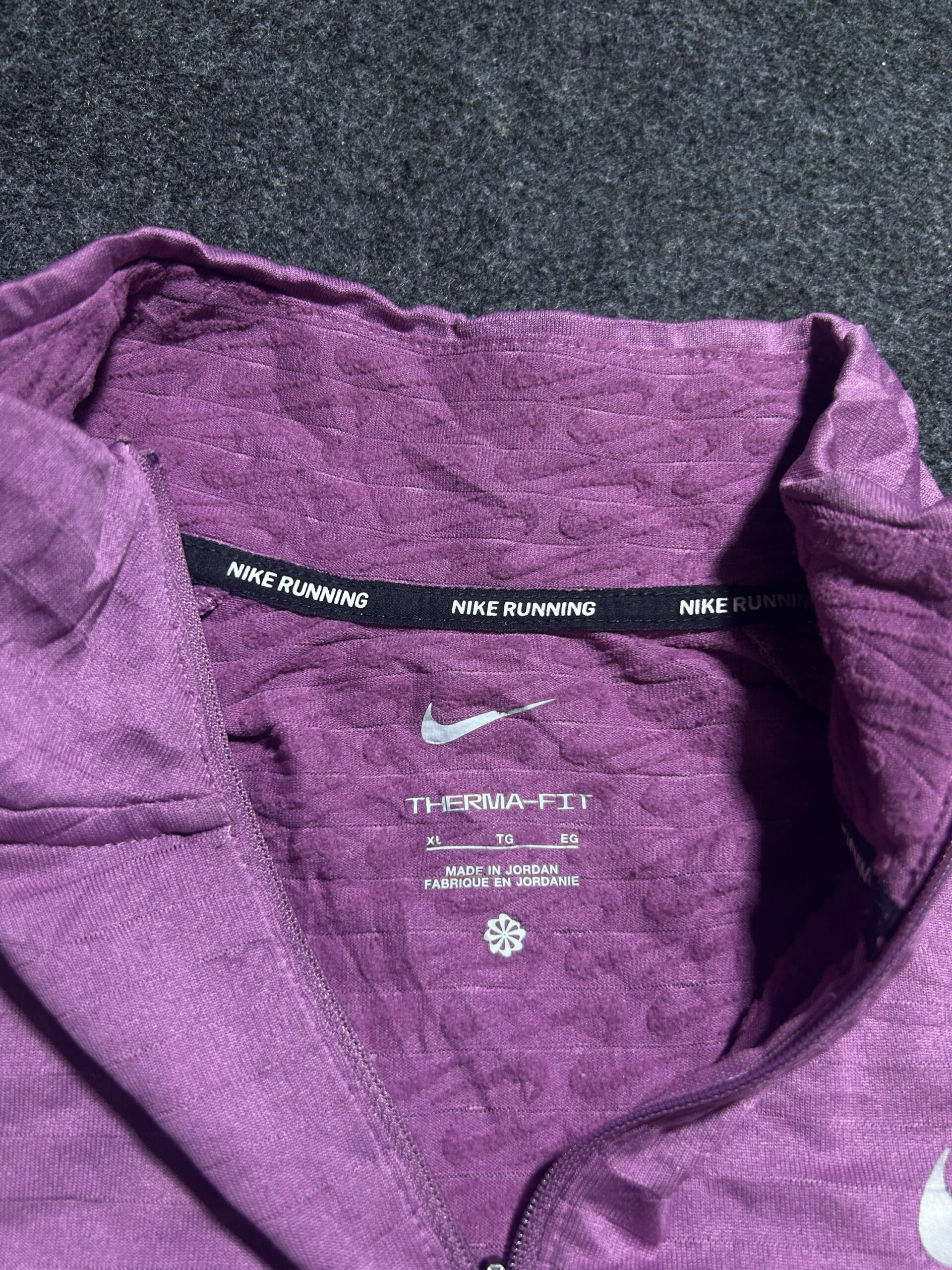 Nike Therma-FIT Running Quarter Zip Pullover Pink | Modified Fit | XL