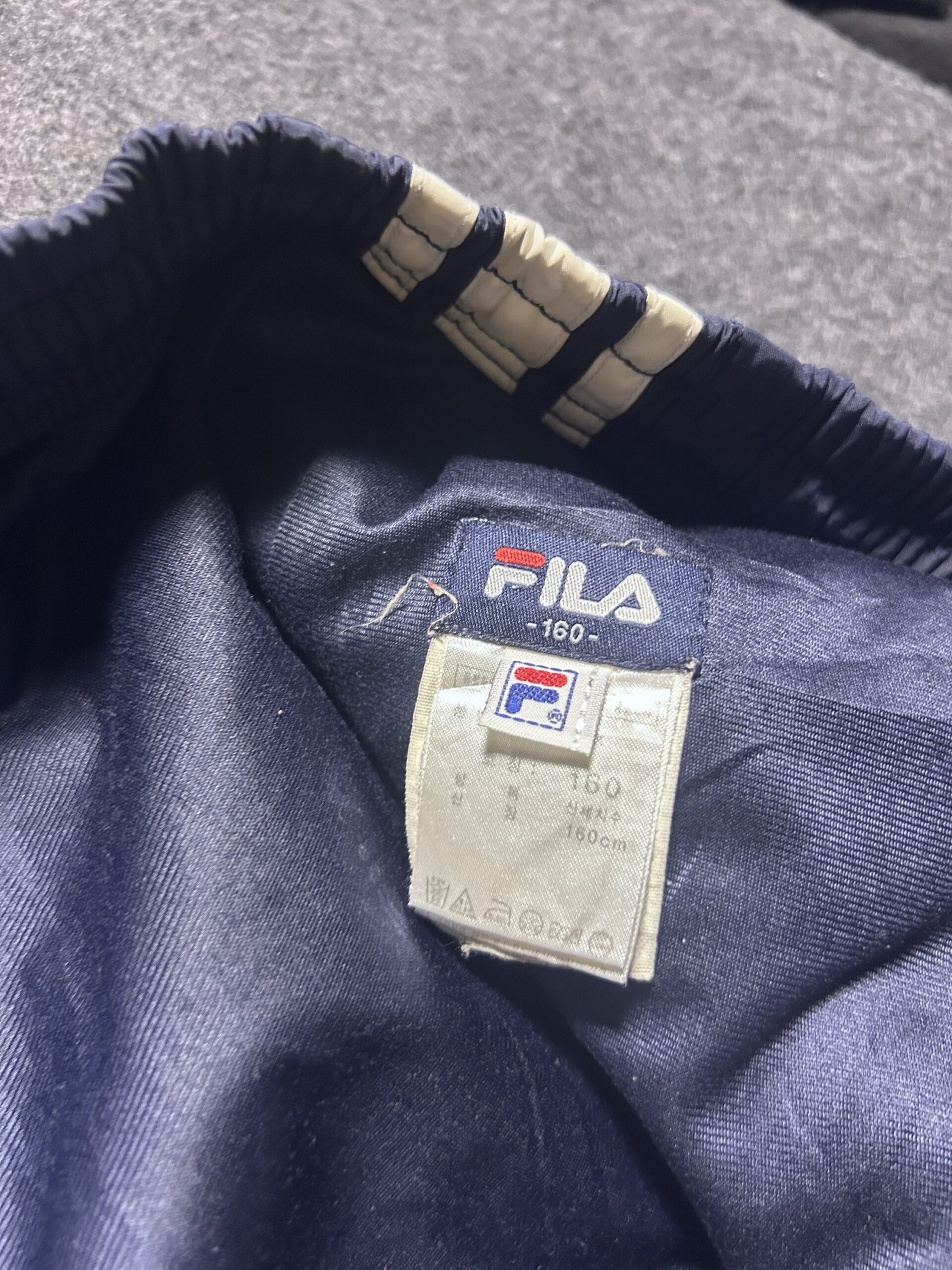 Fila Mesh-Lined Windbreaker Track Pants Navy S-M